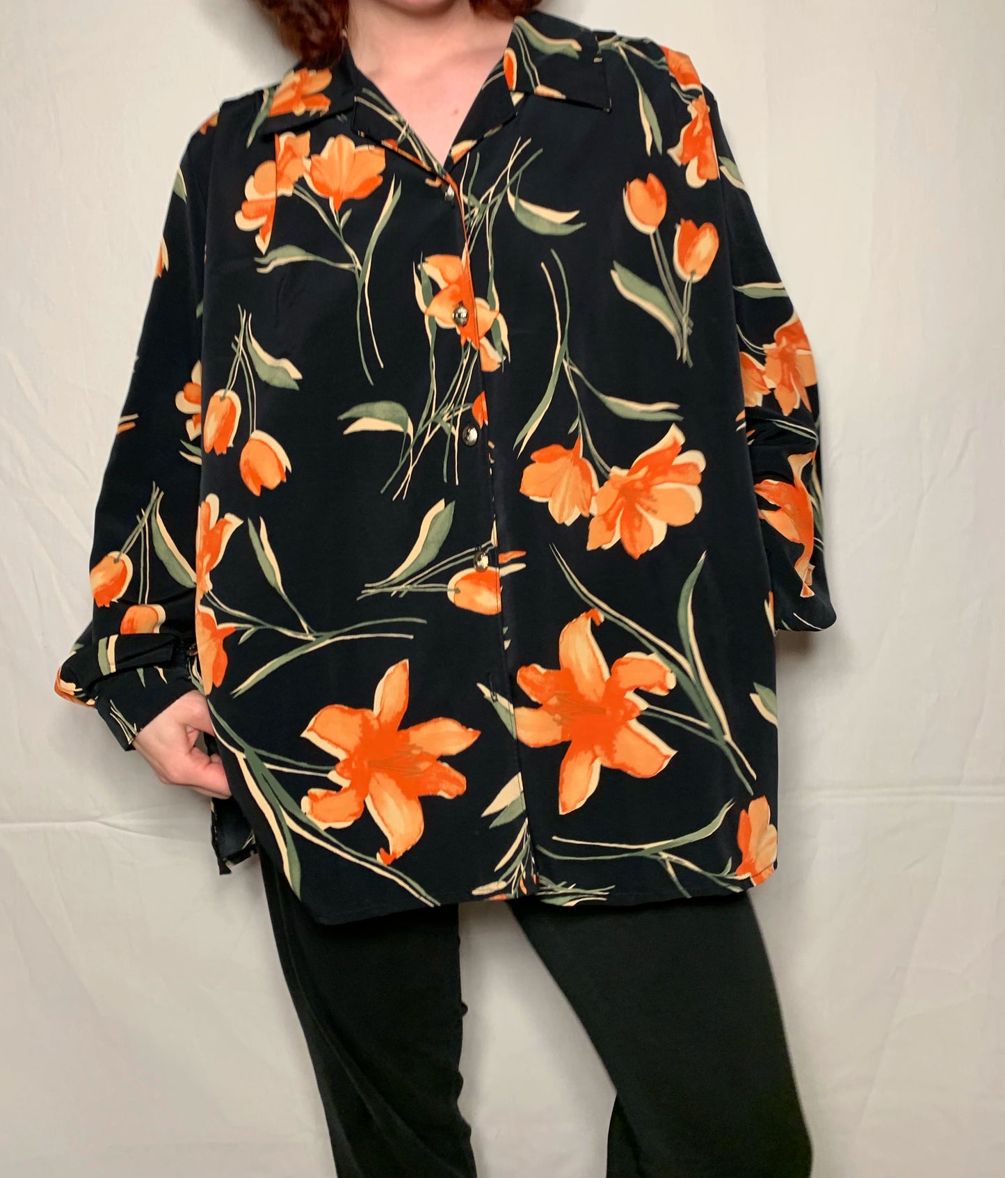 Chemise fleurie à manches longues T.XL