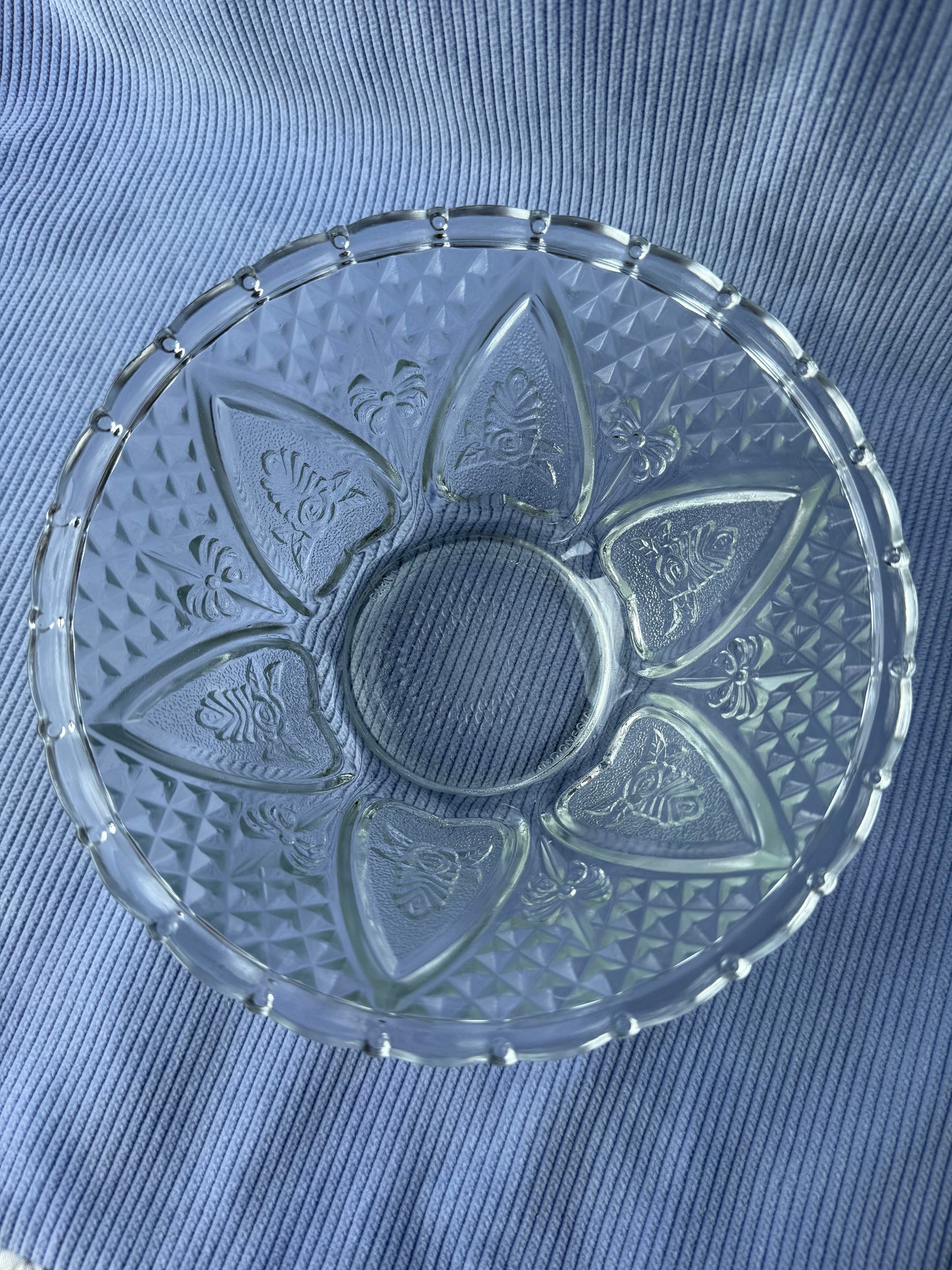Bonbonnière ronde vintage coeurs & roses en verre Firna Indonesia
