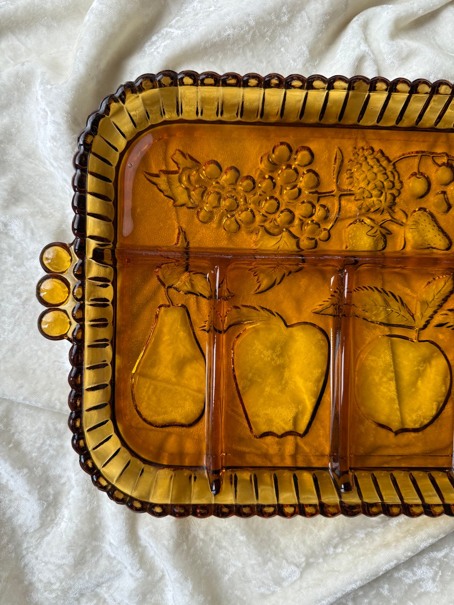 Plateau en verre jaune / ambré compartimenté Indiana Carnival Glass