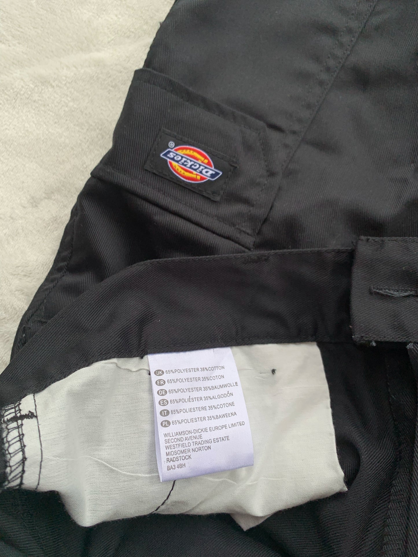Short noir Dickies neuf T.42