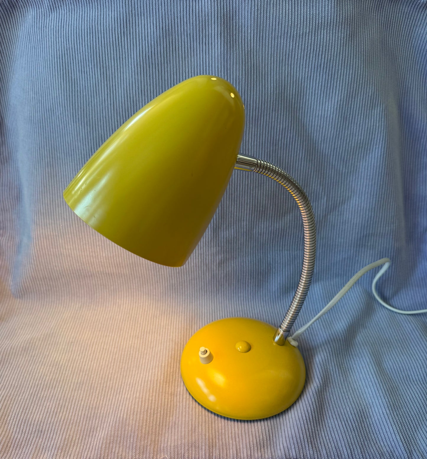 Lampe cocotte jaune Igor Paris