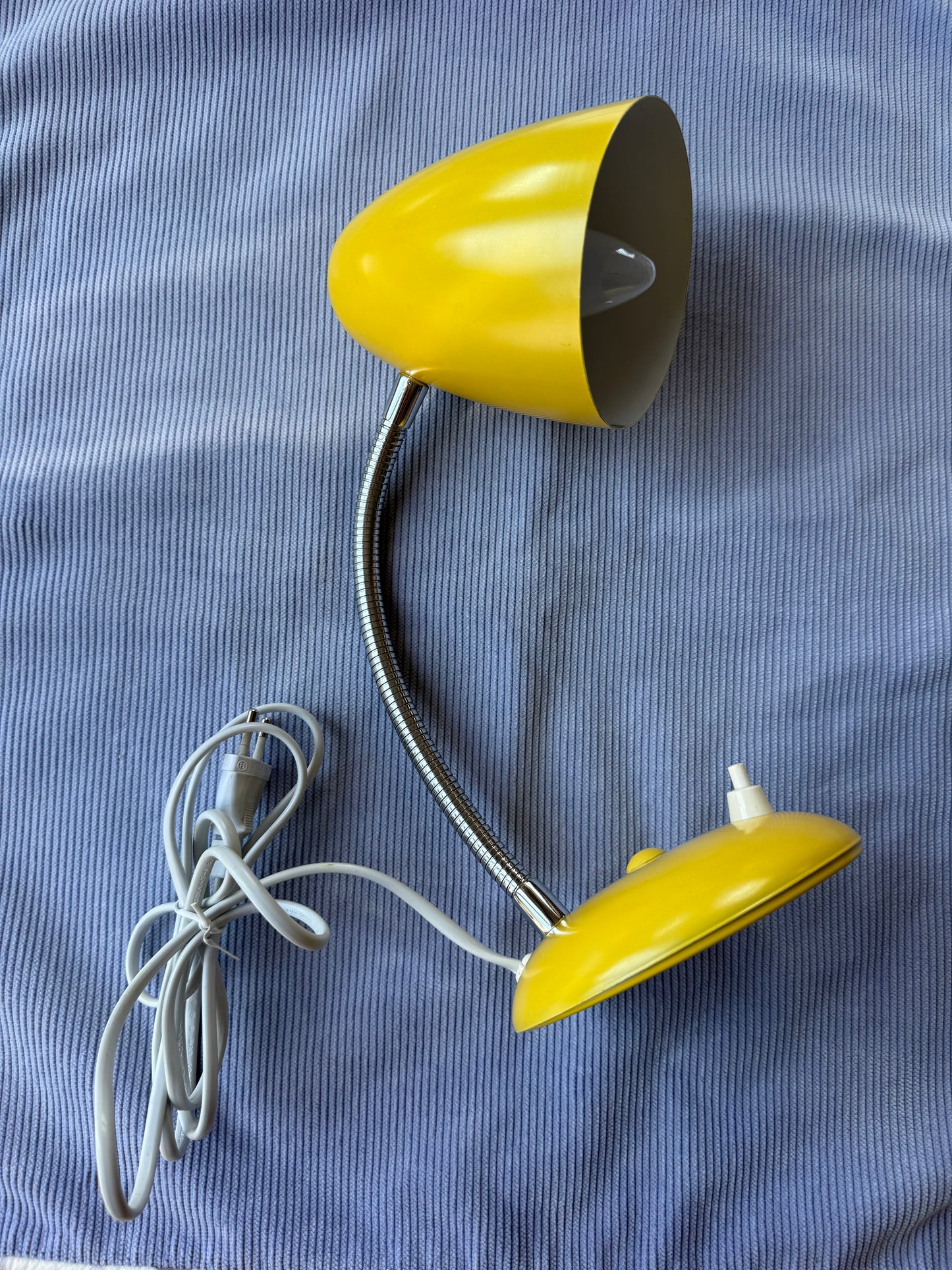 Lampe cocotte jaune Igor Paris