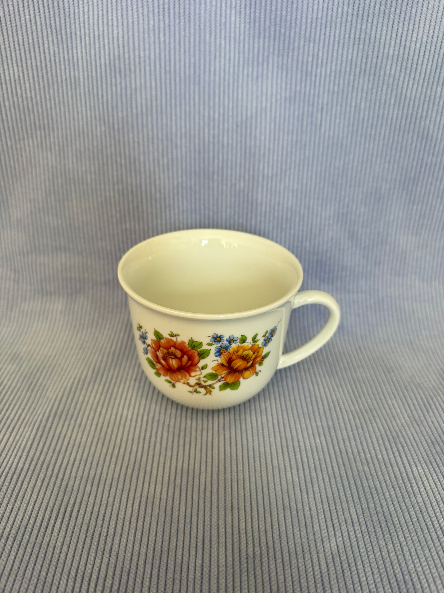 Tasse fleurie en porcelaine Kronester Bavaria West-Germany