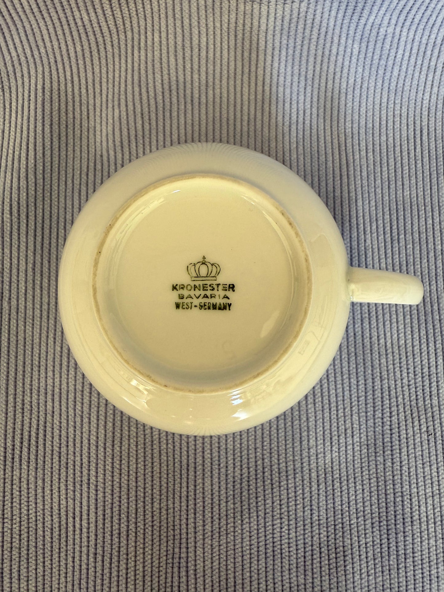 Tasse fleurie en porcelaine Kronester Bavaria West-Germany