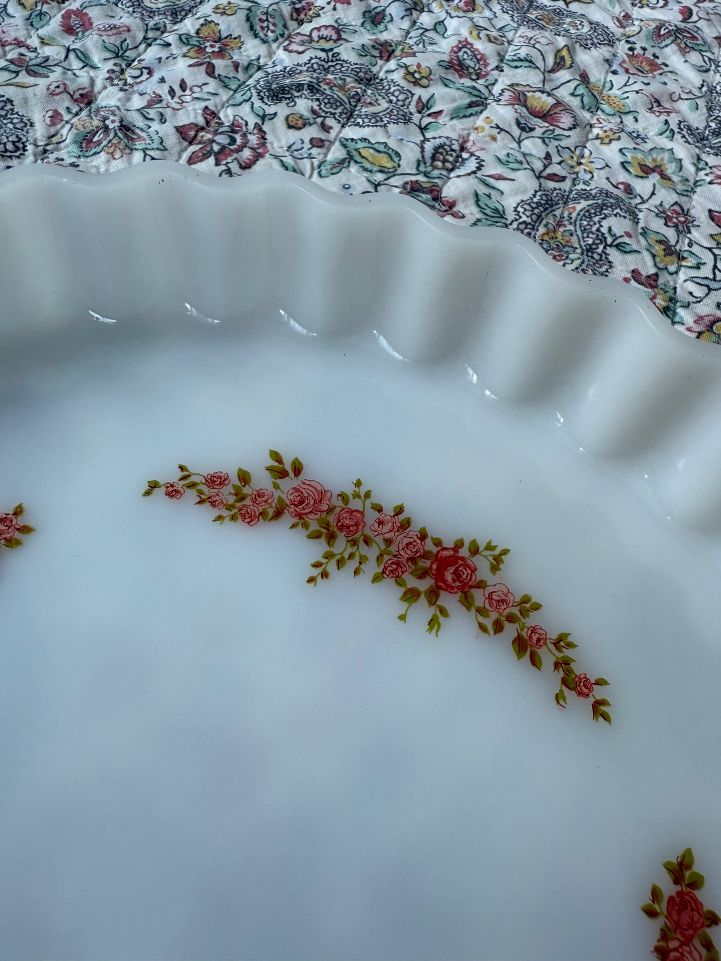 Plat à tarte fleurs Arcopal France