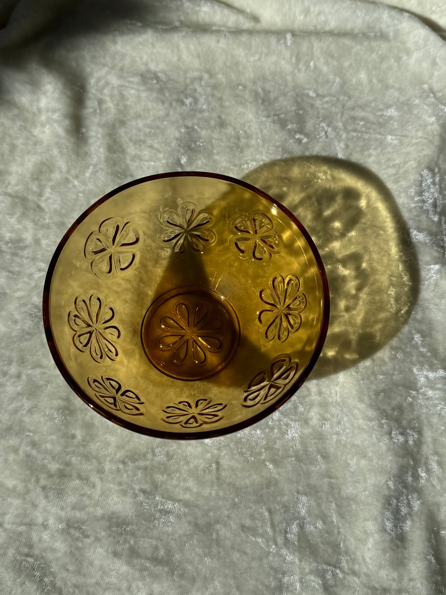 Six bols Vereco Daisy Flower en verre ambré 70s