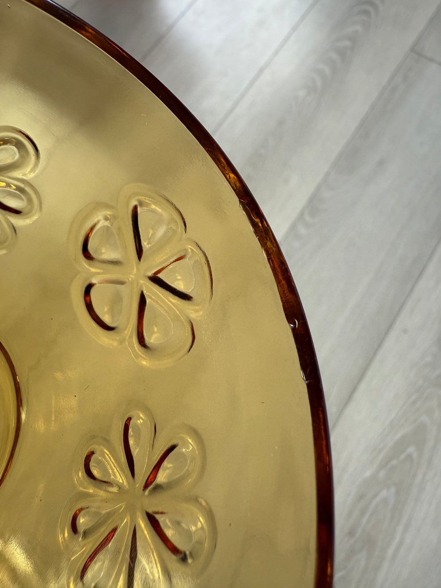 Six bols Vereco Daisy Flower en verre ambré 70s