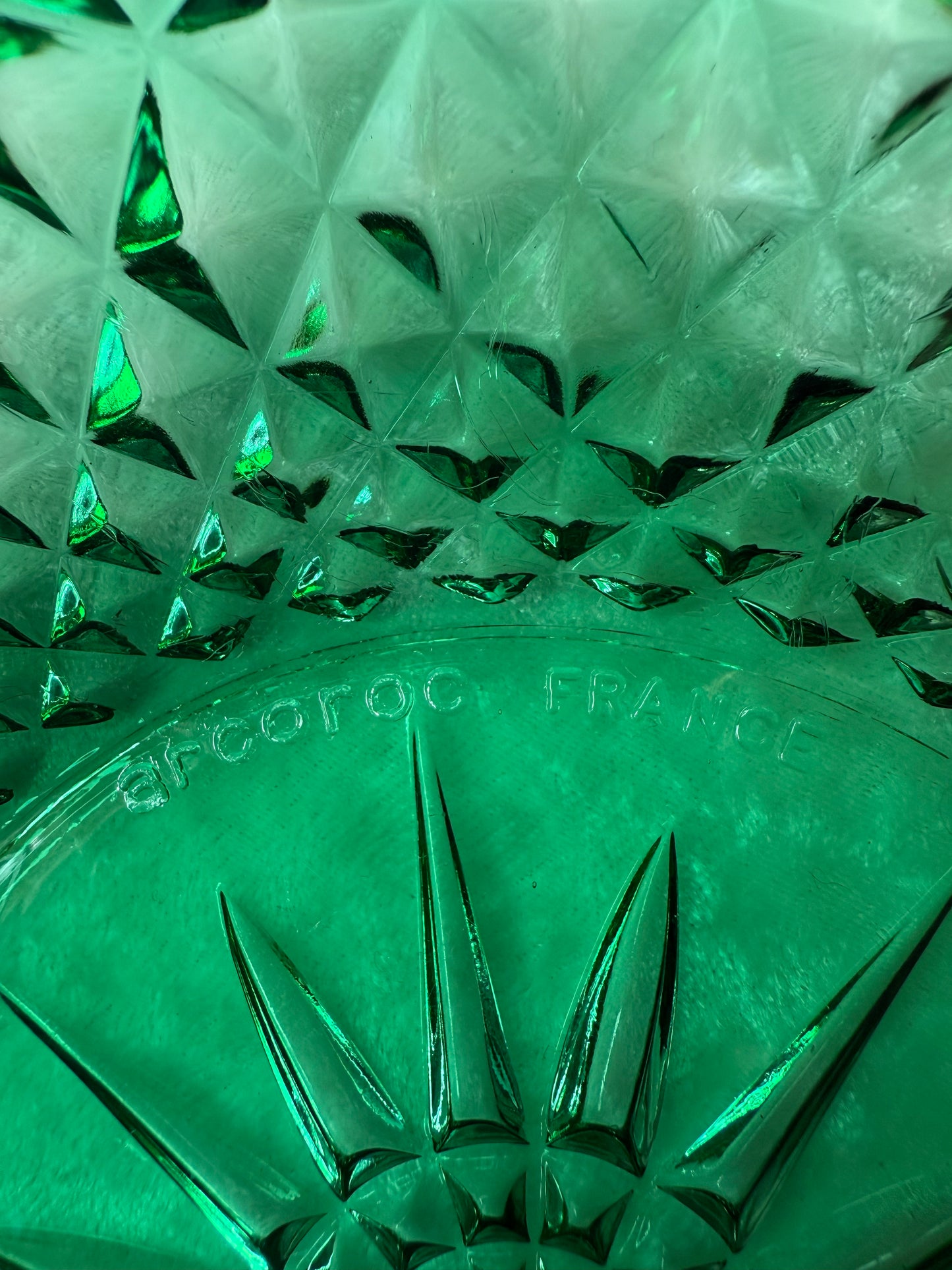 Saladier en verre Arcoroc France vert émeraude