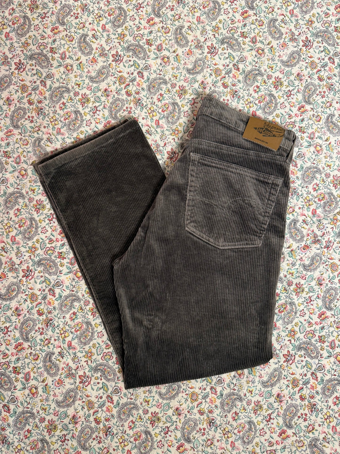 Pantalon en velours Lee Cooper T.M / 40