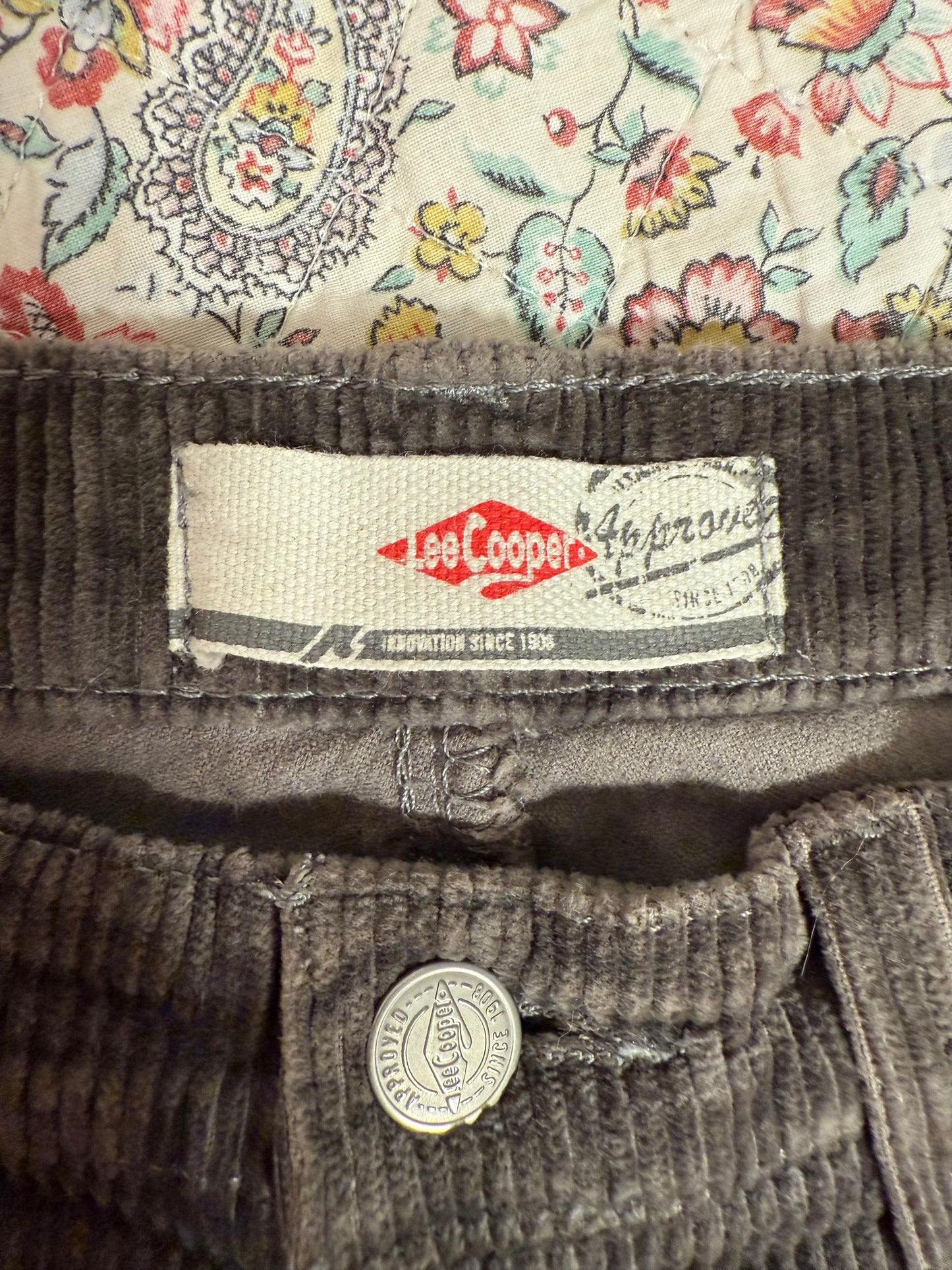 Pantalon en velours Lee Cooper T.M / 40