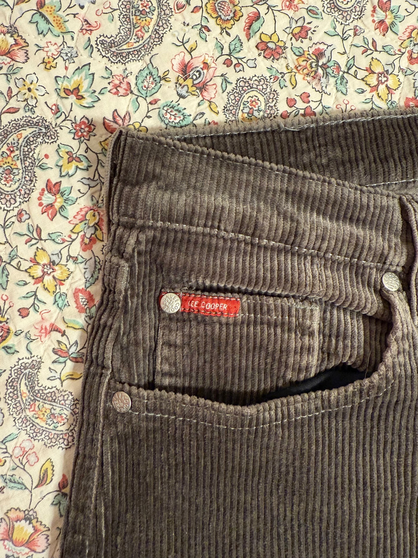 Pantalon en velours Lee Cooper T.M / 40