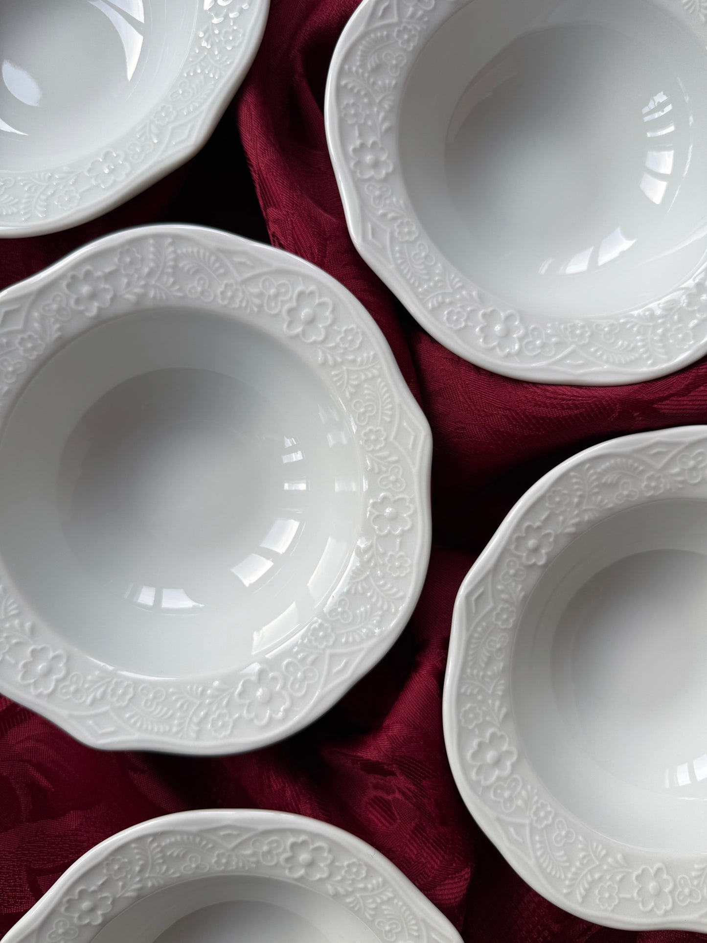 Lot de cinq ou dix bols en porcelaine Güral Porselen