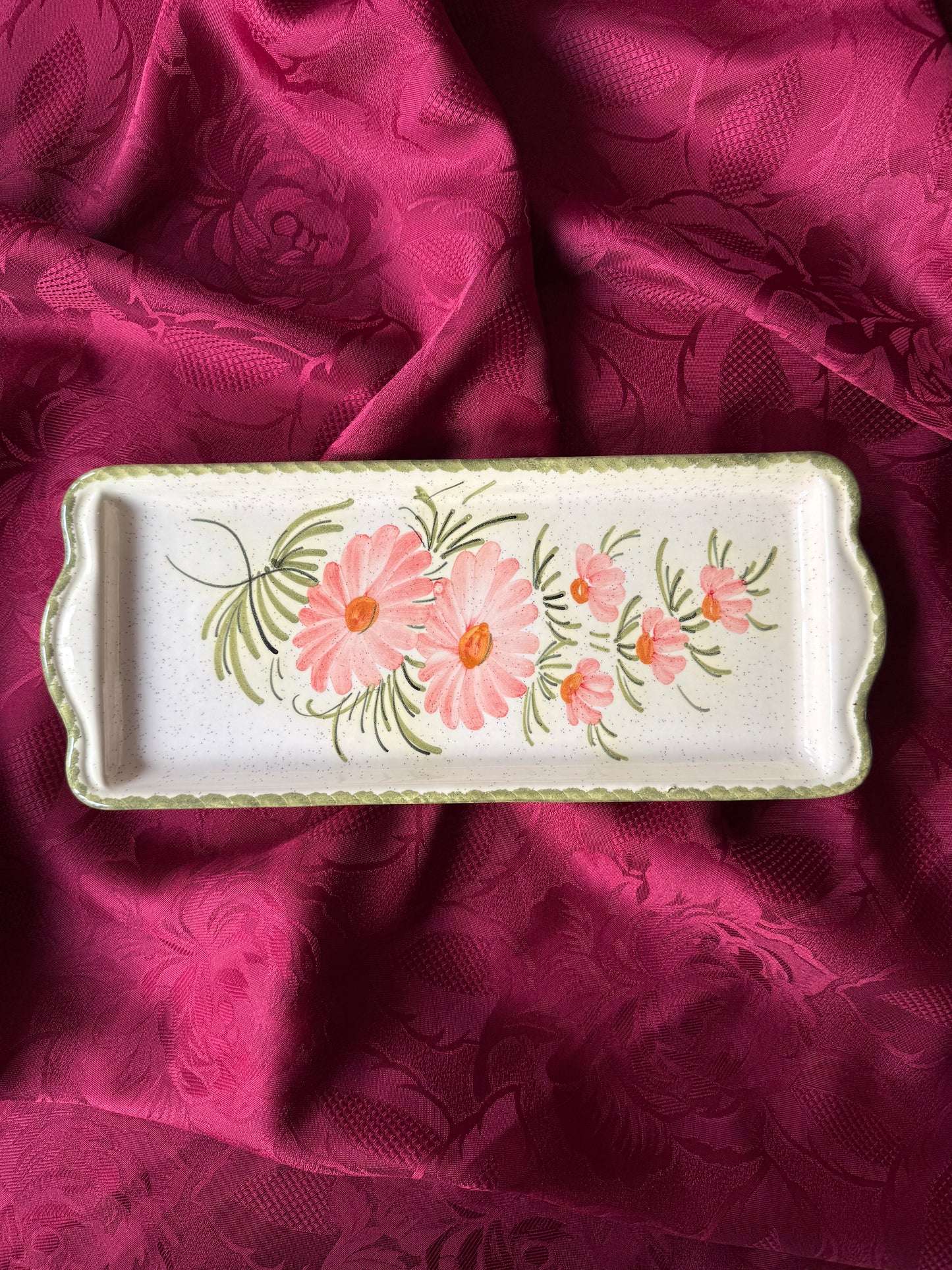 Plat à cake rectangulaire en céramique Atelier Branchard peintures fleurs
