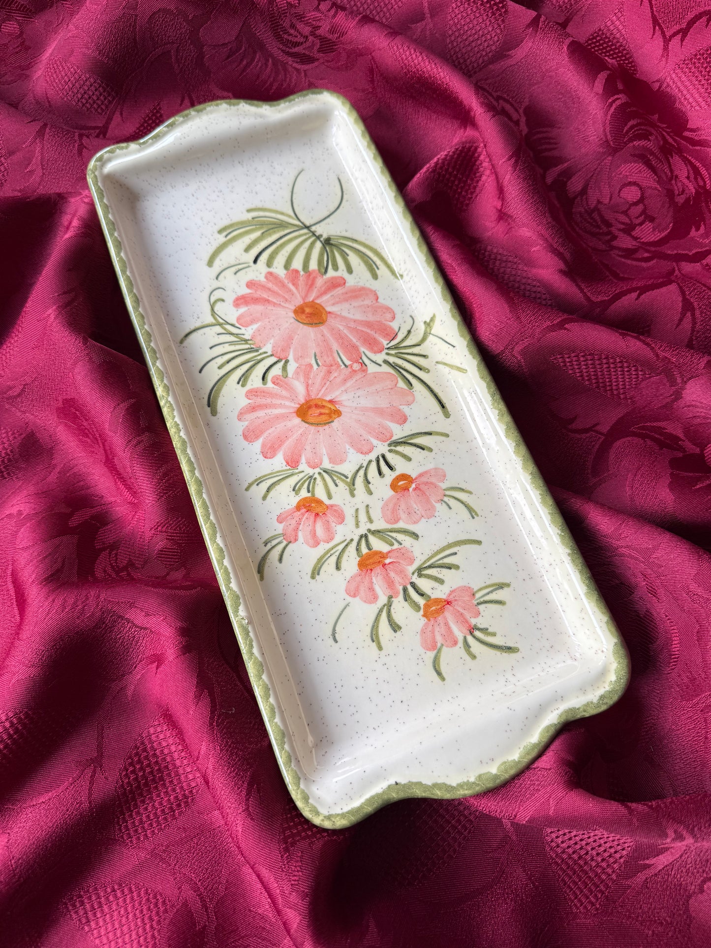 Plat à cake rectangulaire en céramique Atelier Branchard peintures fleurs