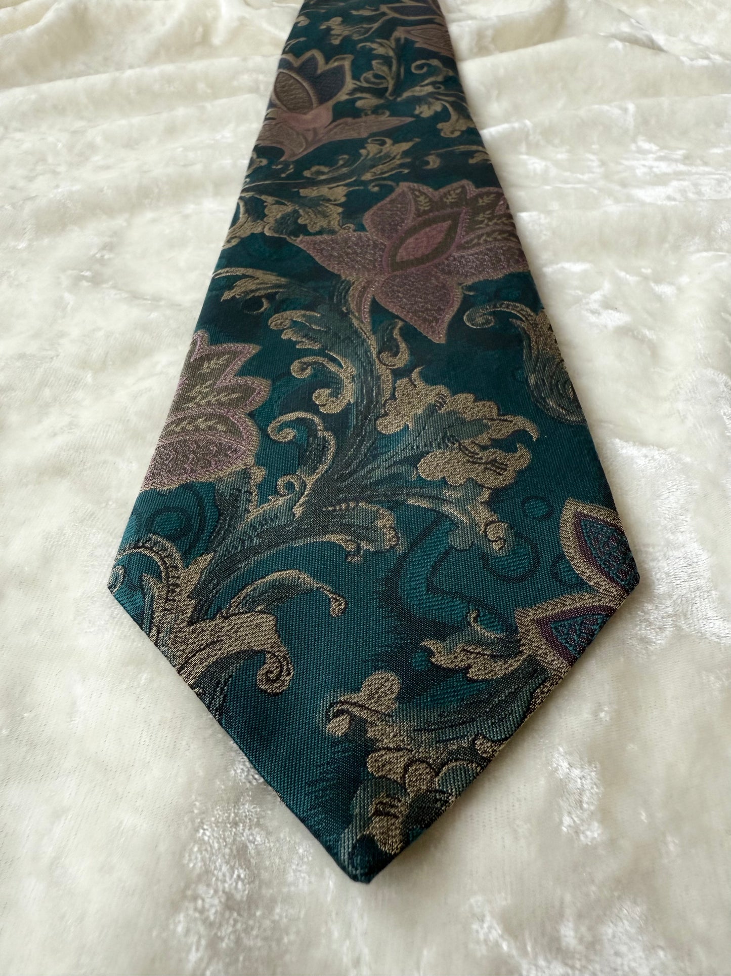 Cravate Fred Gil Paris motif floral