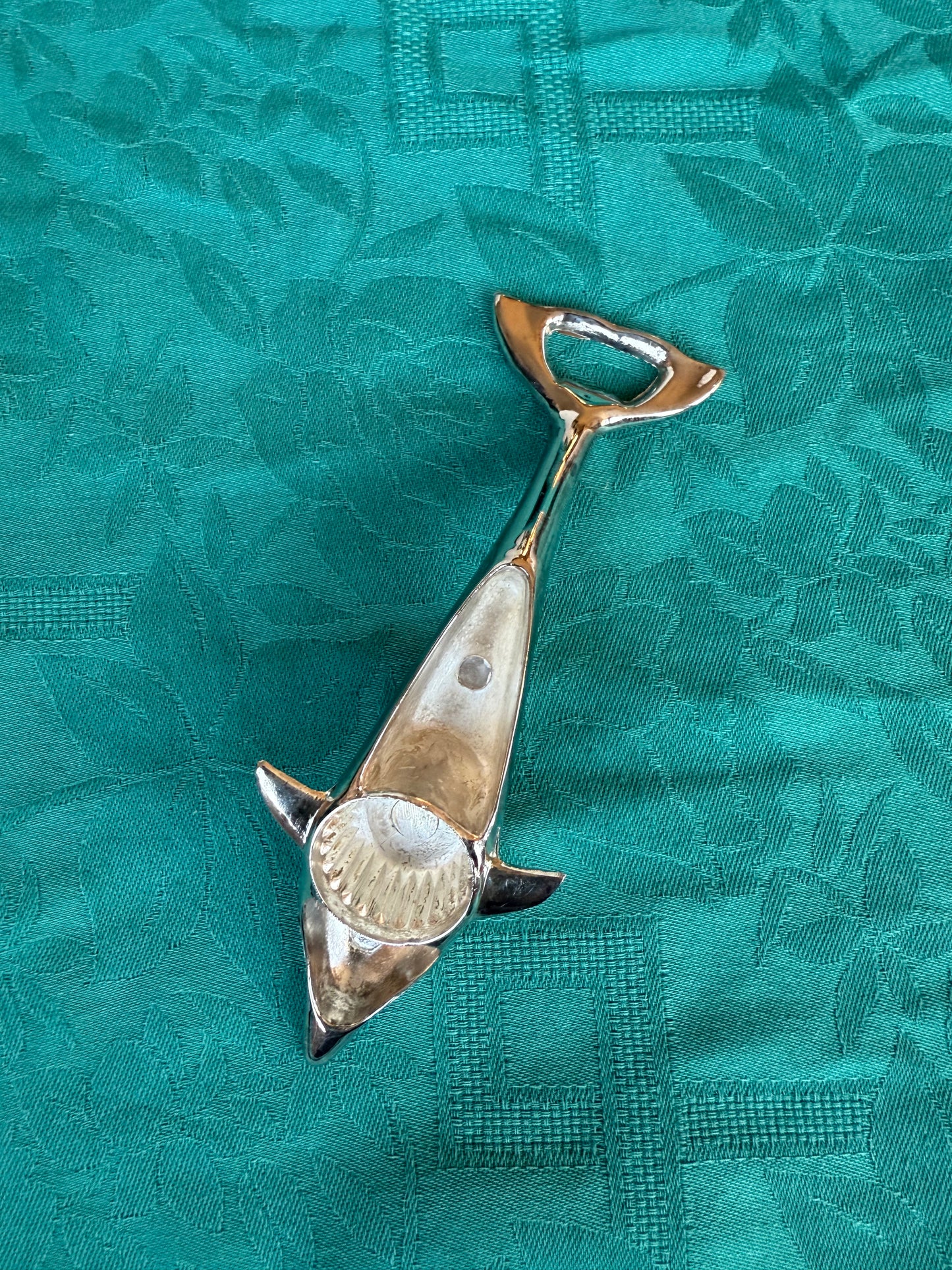 Décapsuleur dauphin vintage en métal