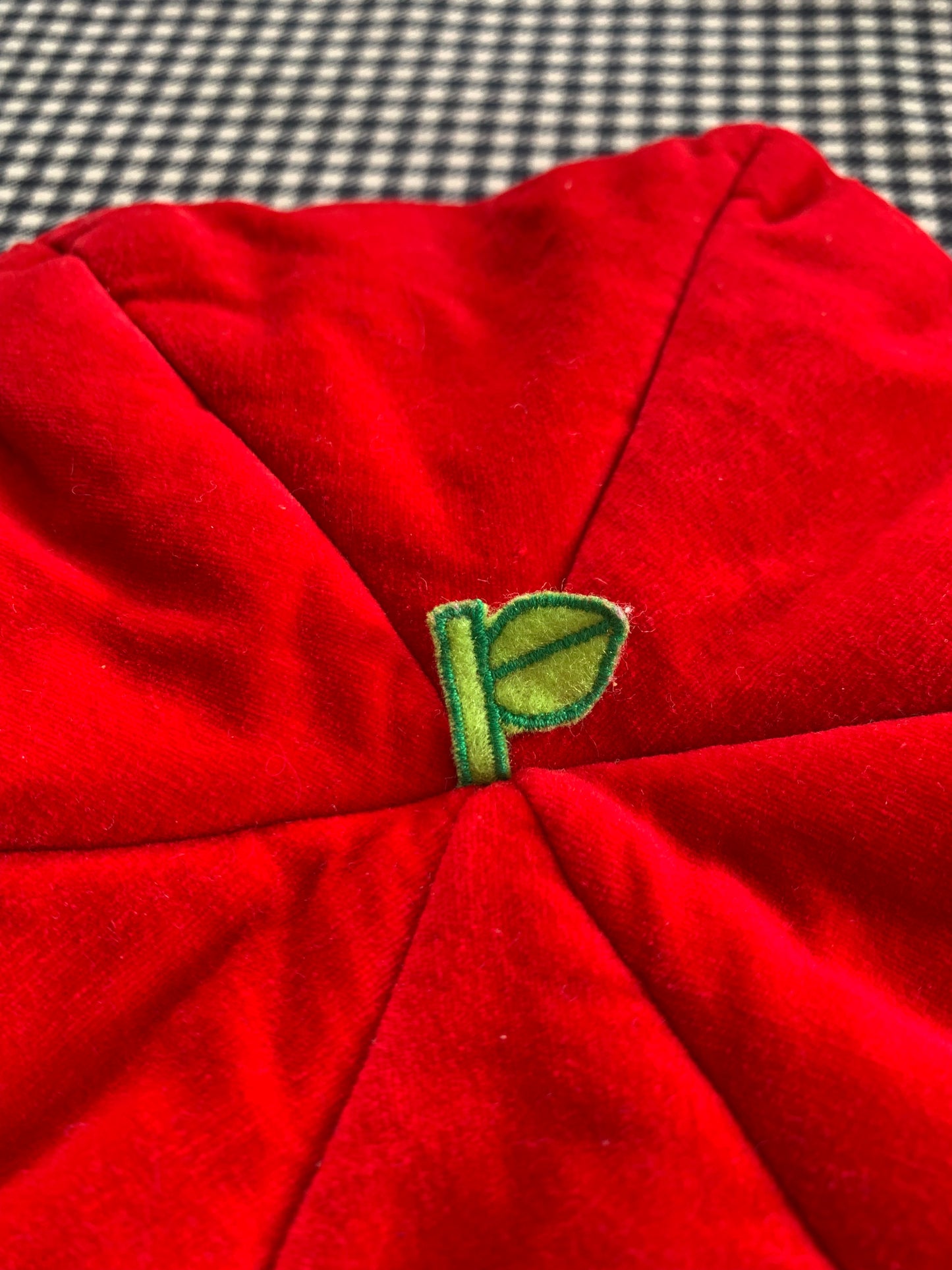 Béret pomme en velours bébé