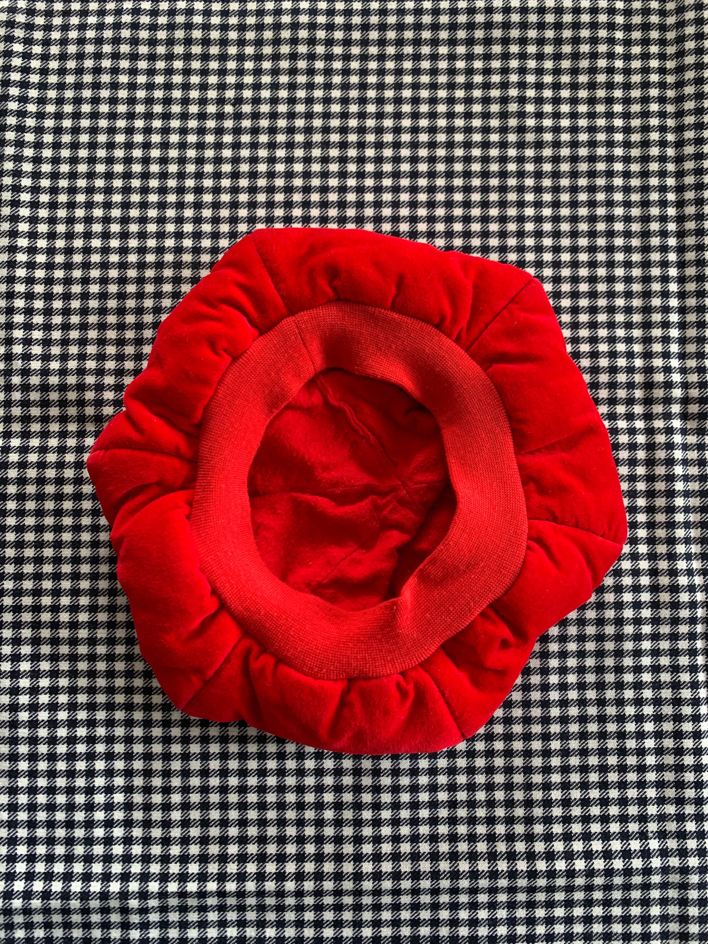 Béret pomme en velours bébé