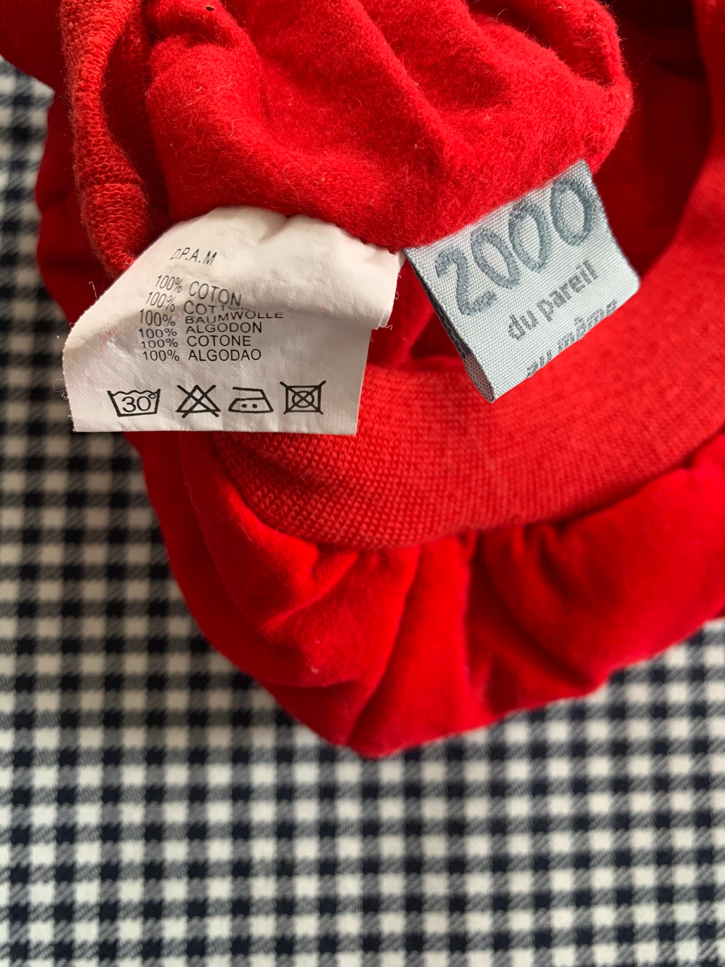 Béret pomme en velours bébé