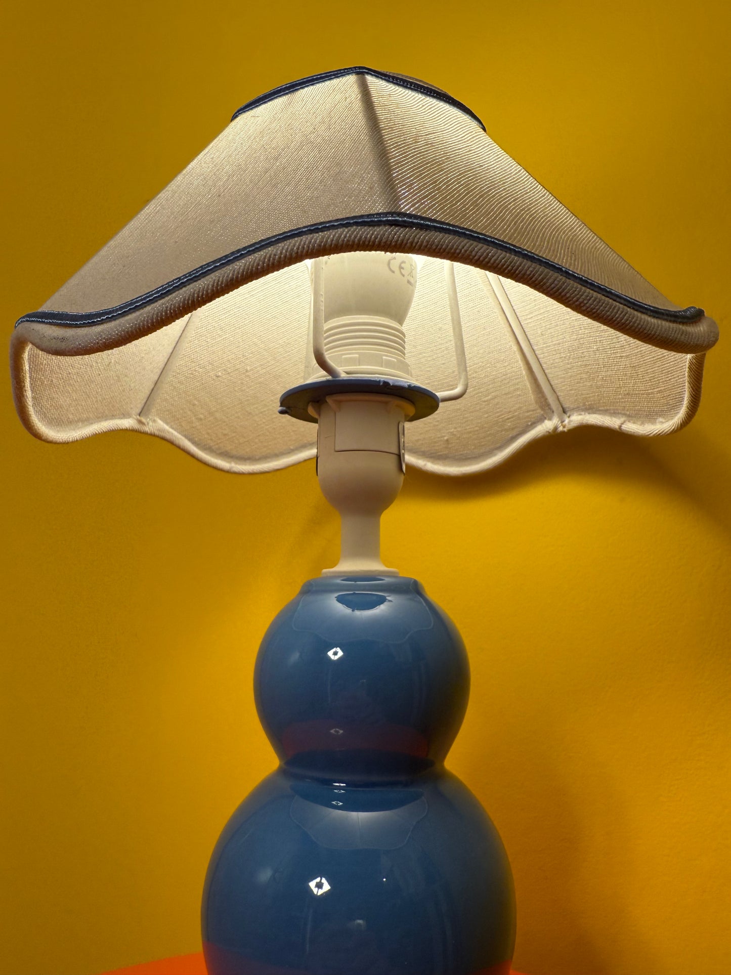 Lampe Mathias pied boules bleues en céramique avec abat jour-vintage