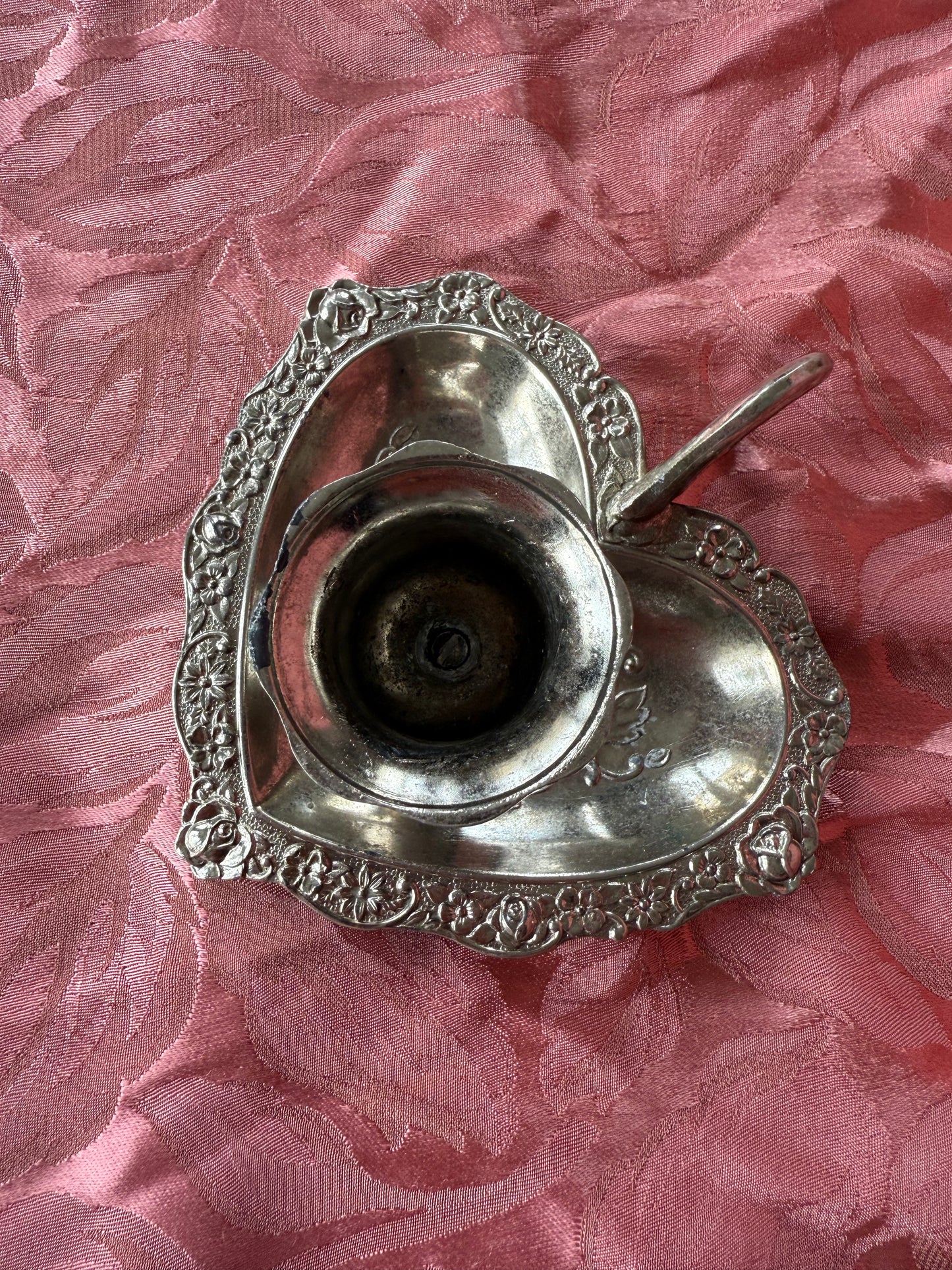 Bougeoir vintage en métal en forme de coeur avec poignée