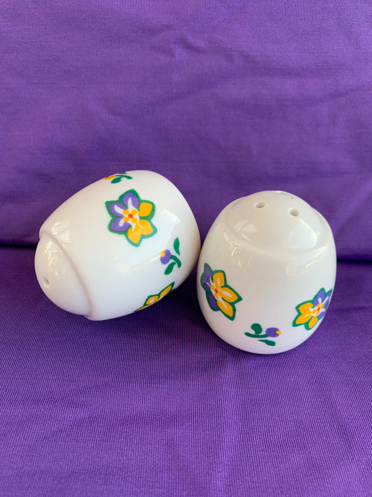 Salière & poivrière en porcelaine Françoise Saget