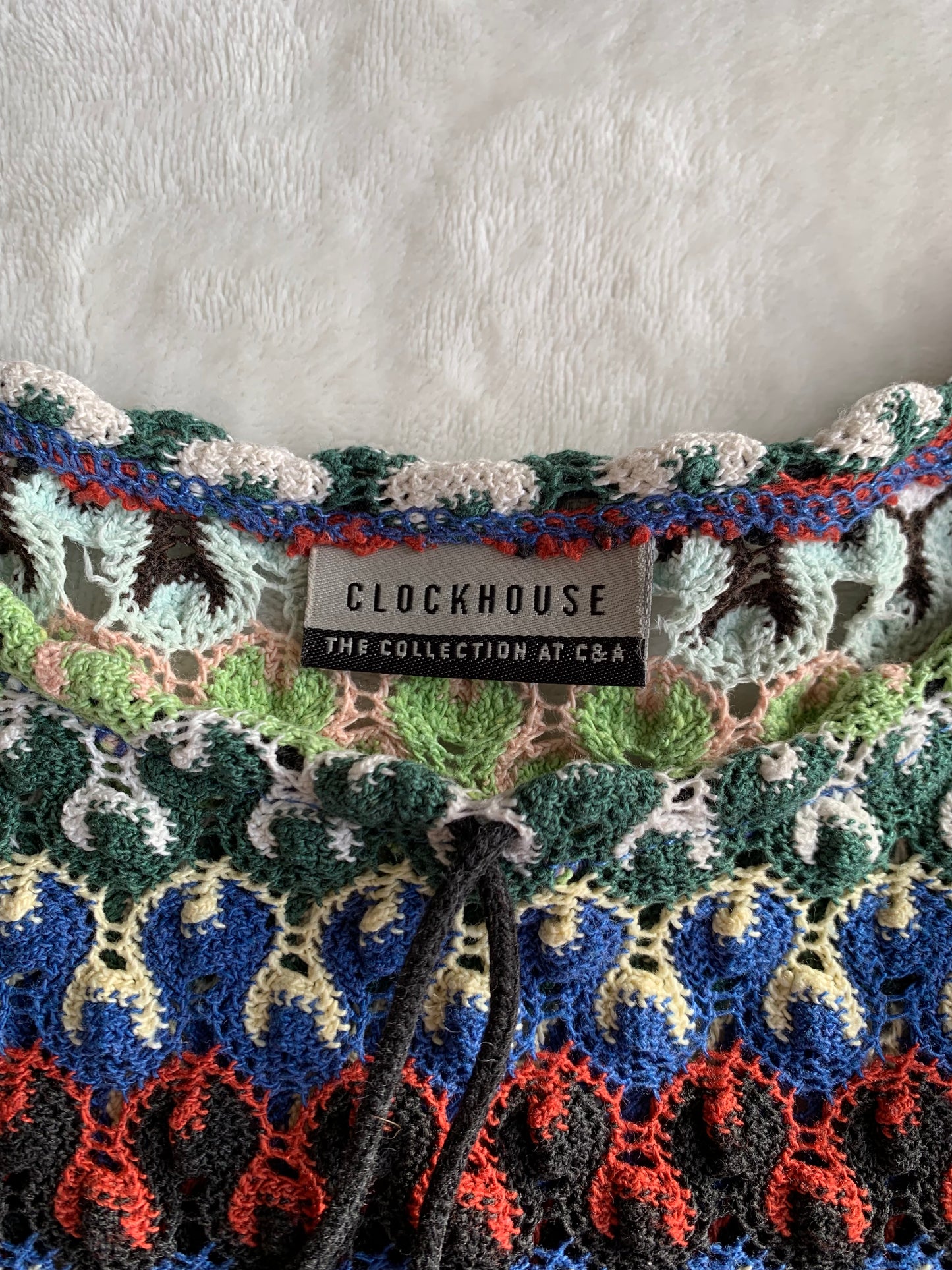 Haut en crochet coloré manches longues T.S