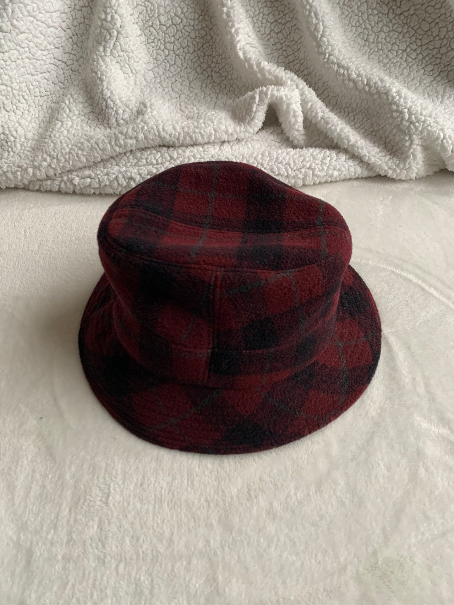 Chapeau en laine à carreaux Balke