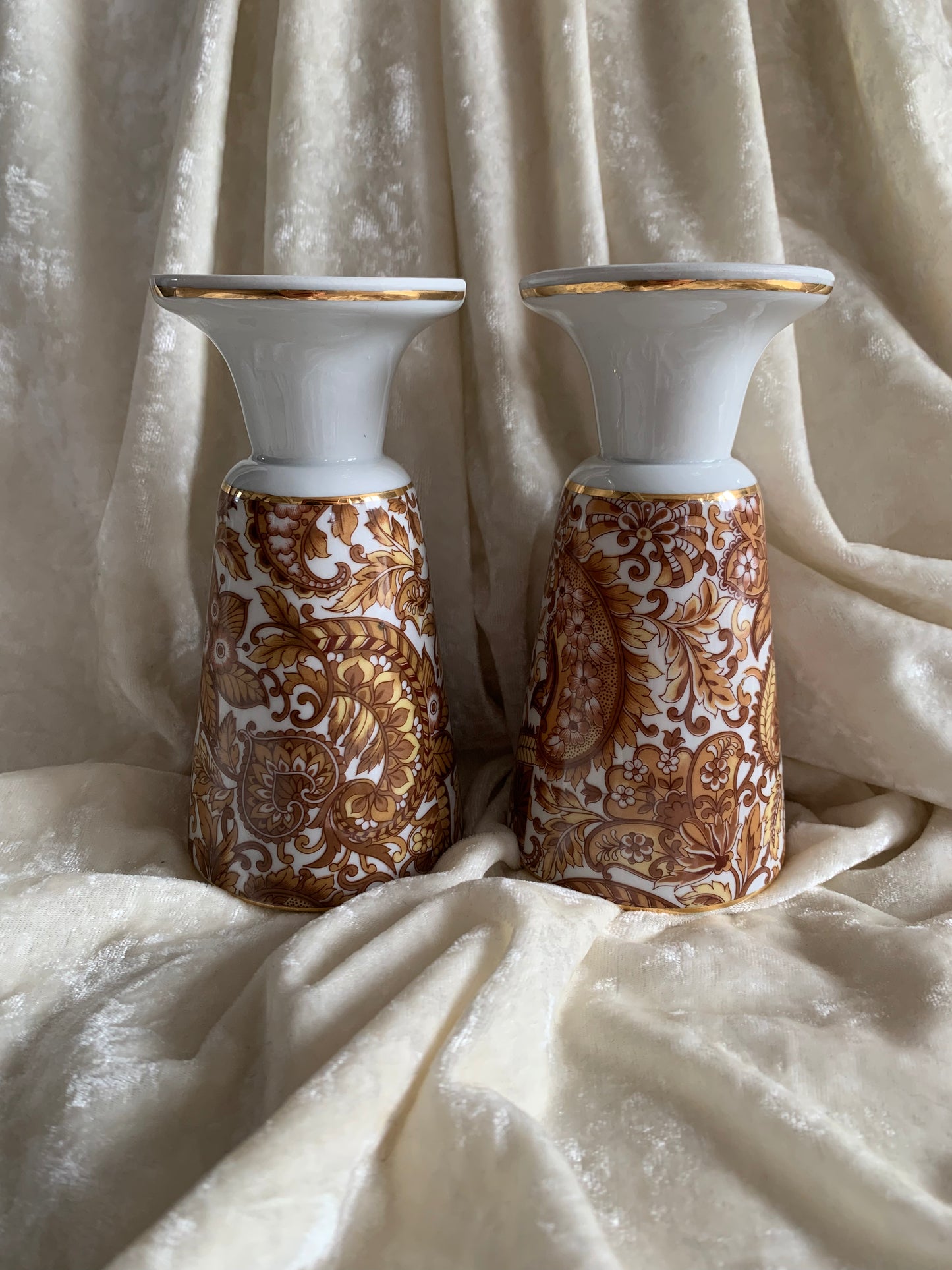Deux mazagrans motif groovy vintage Tradition CNP France