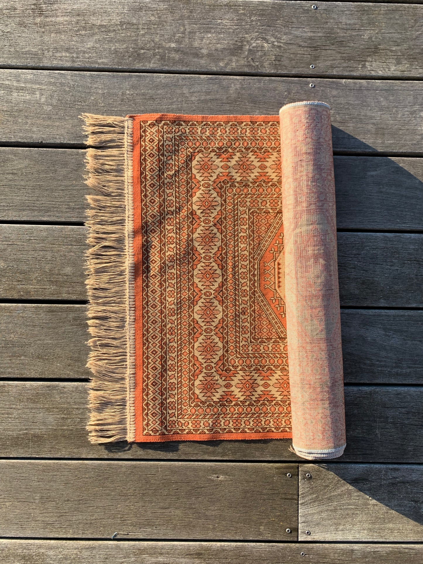 Tapis rectangle vintage Made in Belgium