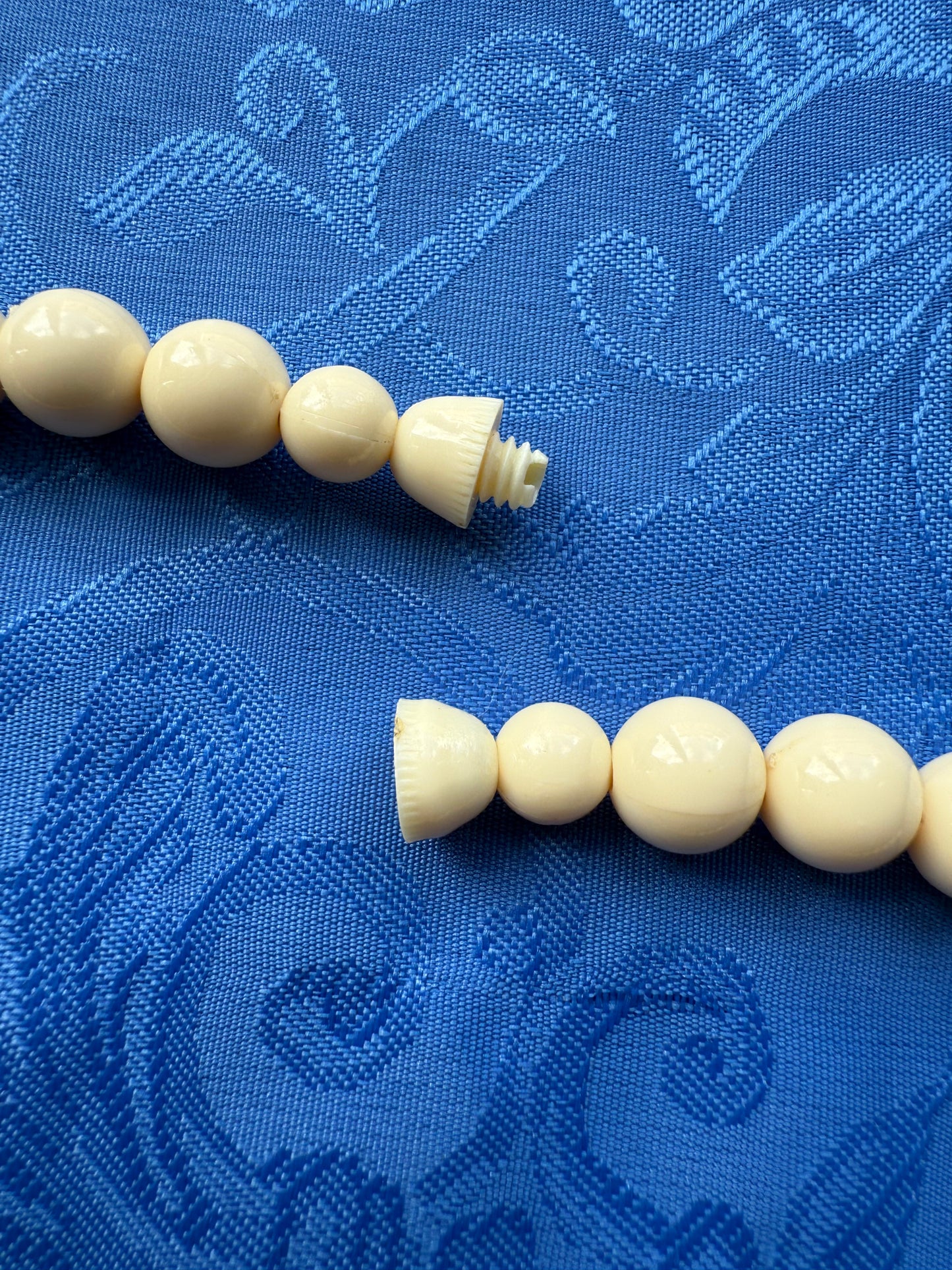 Collier vintage perles rondes couleur crème YR