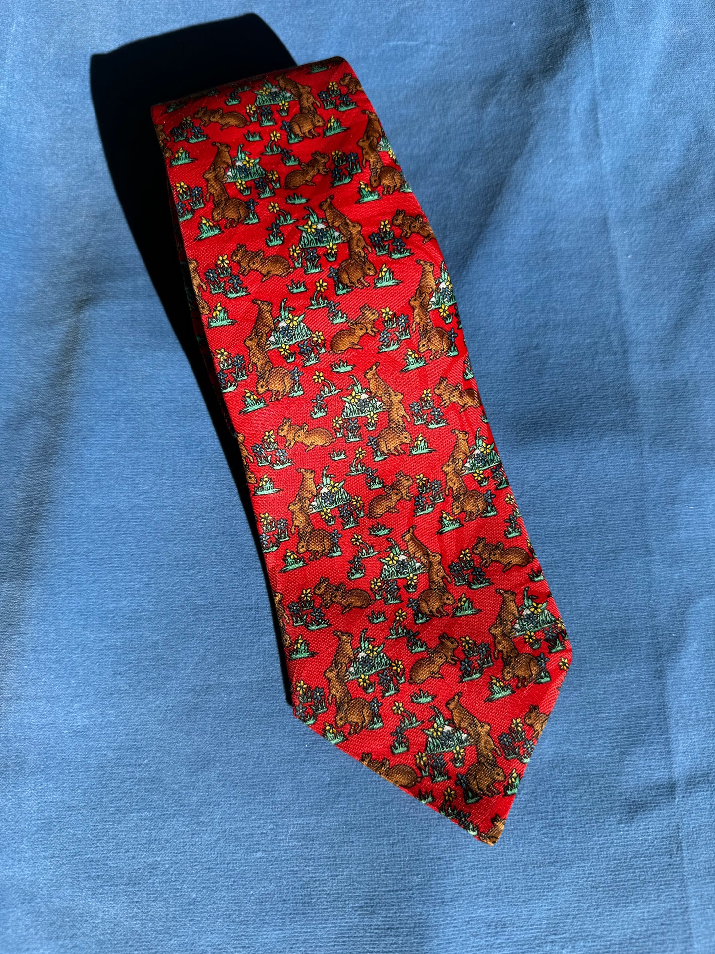 Cravate motif lapins Highlander fabrication française