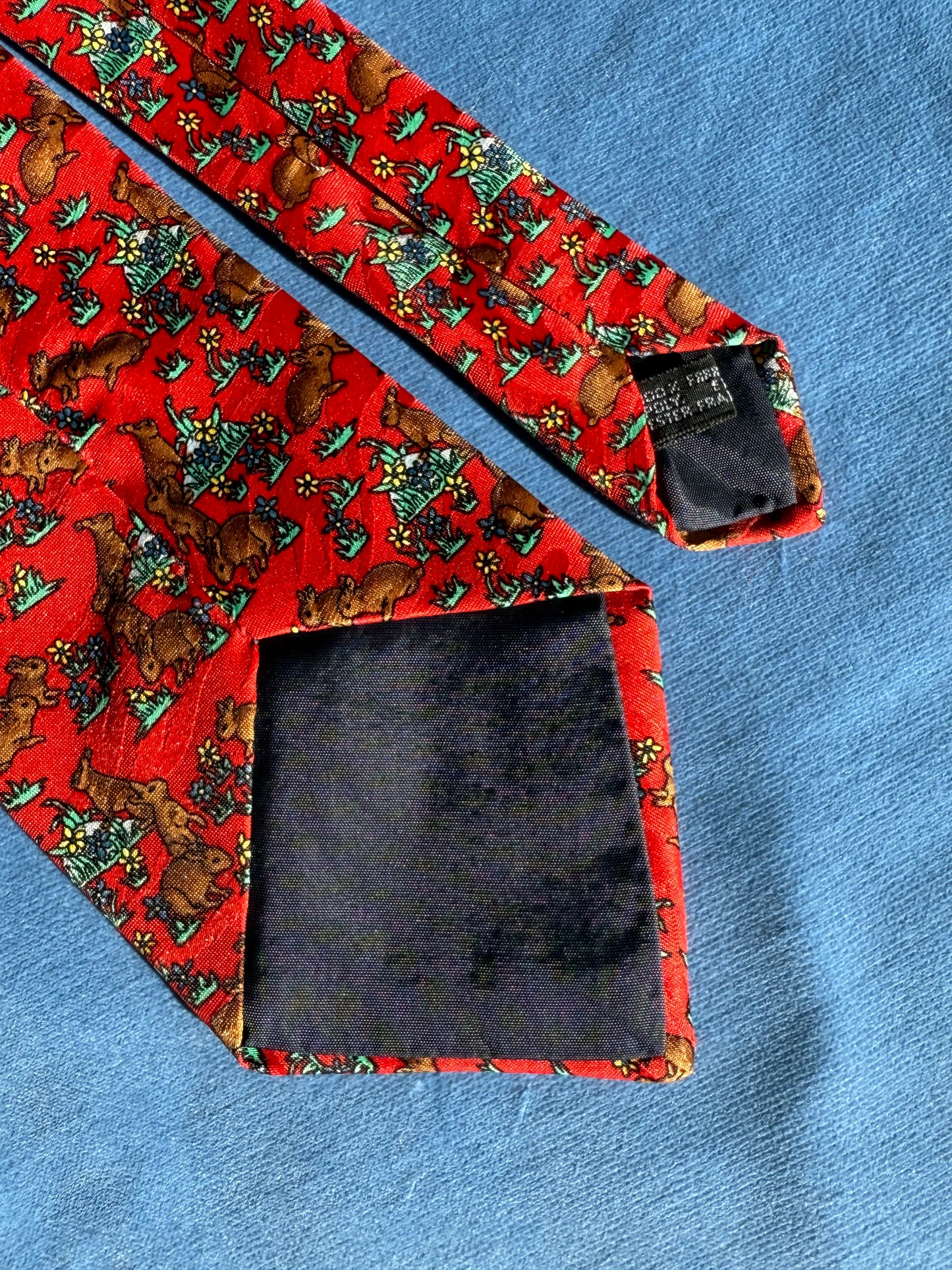 Cravate motif lapins Highlander fabrication française