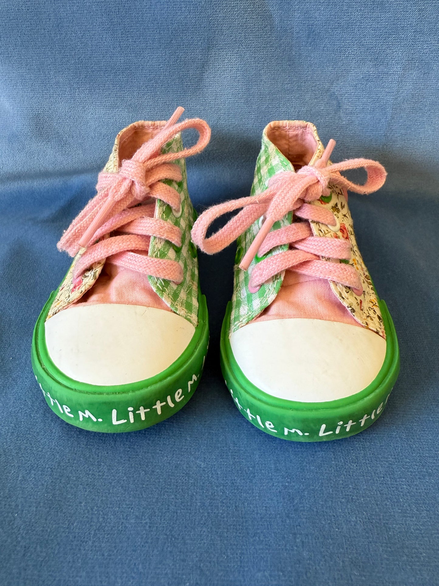 Baskets à motifs carreaux et fleurs Little Mary T.19