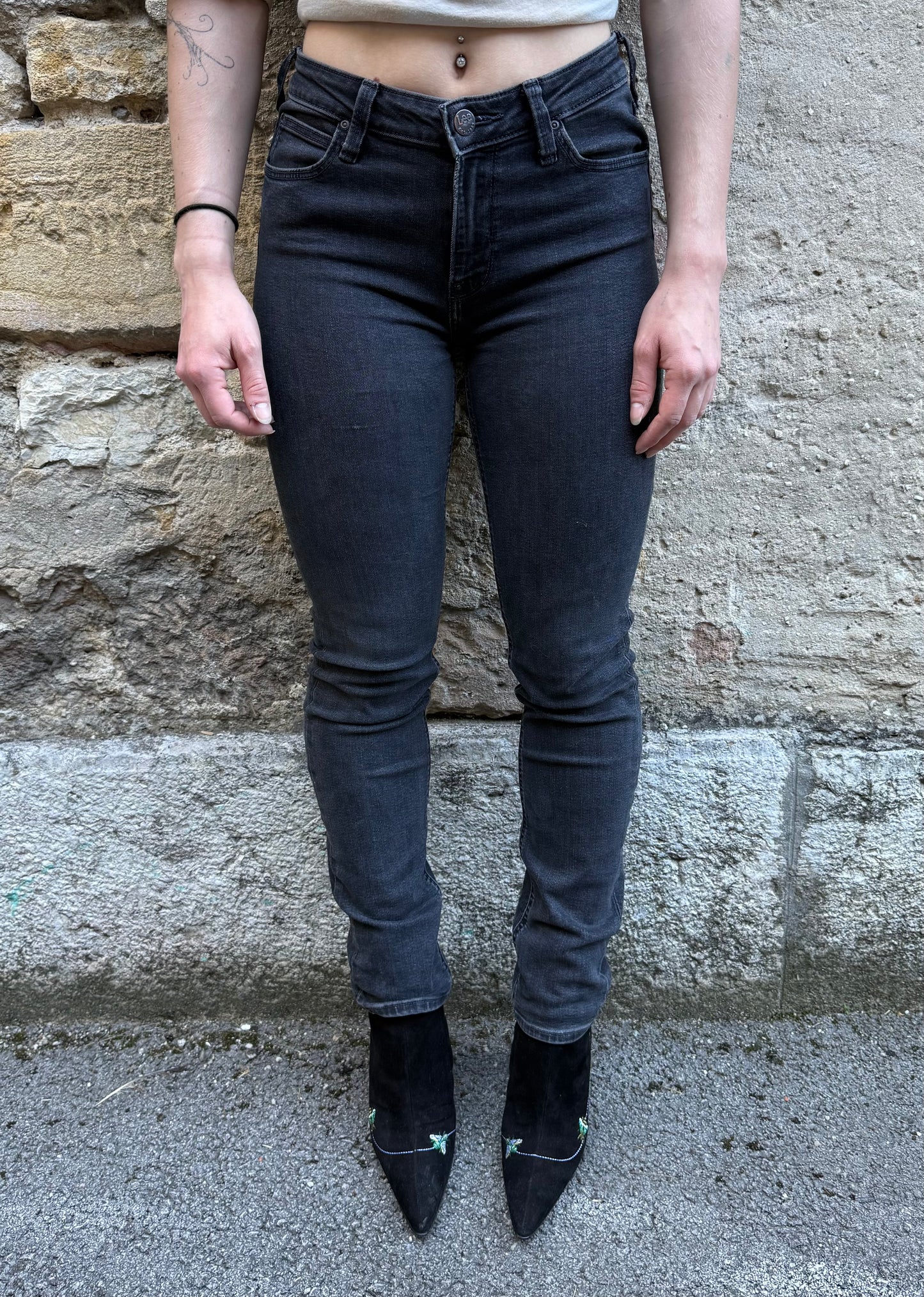 Jean slim noir ELLY par Lee T. W27 L31