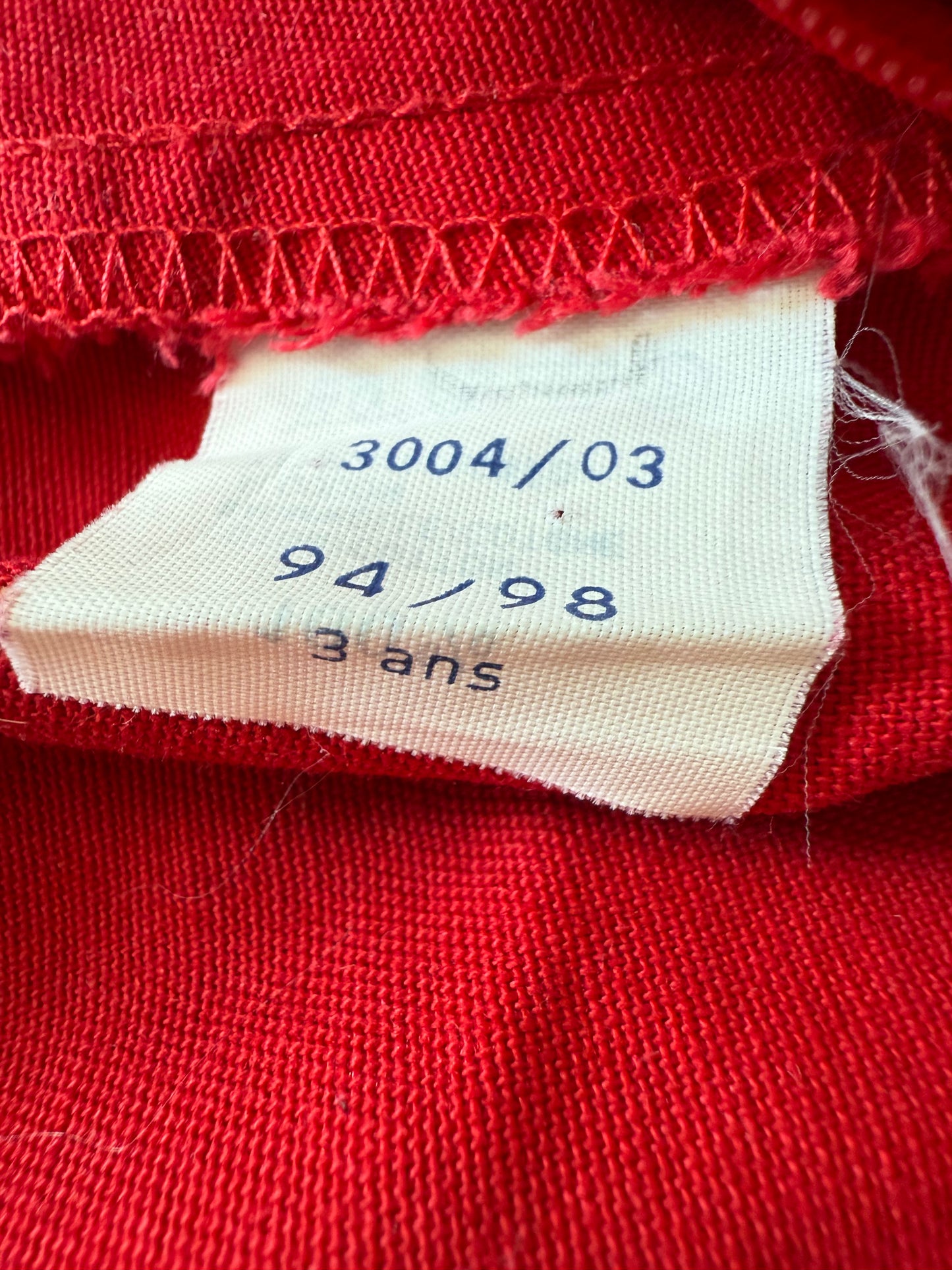 Pantalon rouge Eastern Pacific T.3 ans