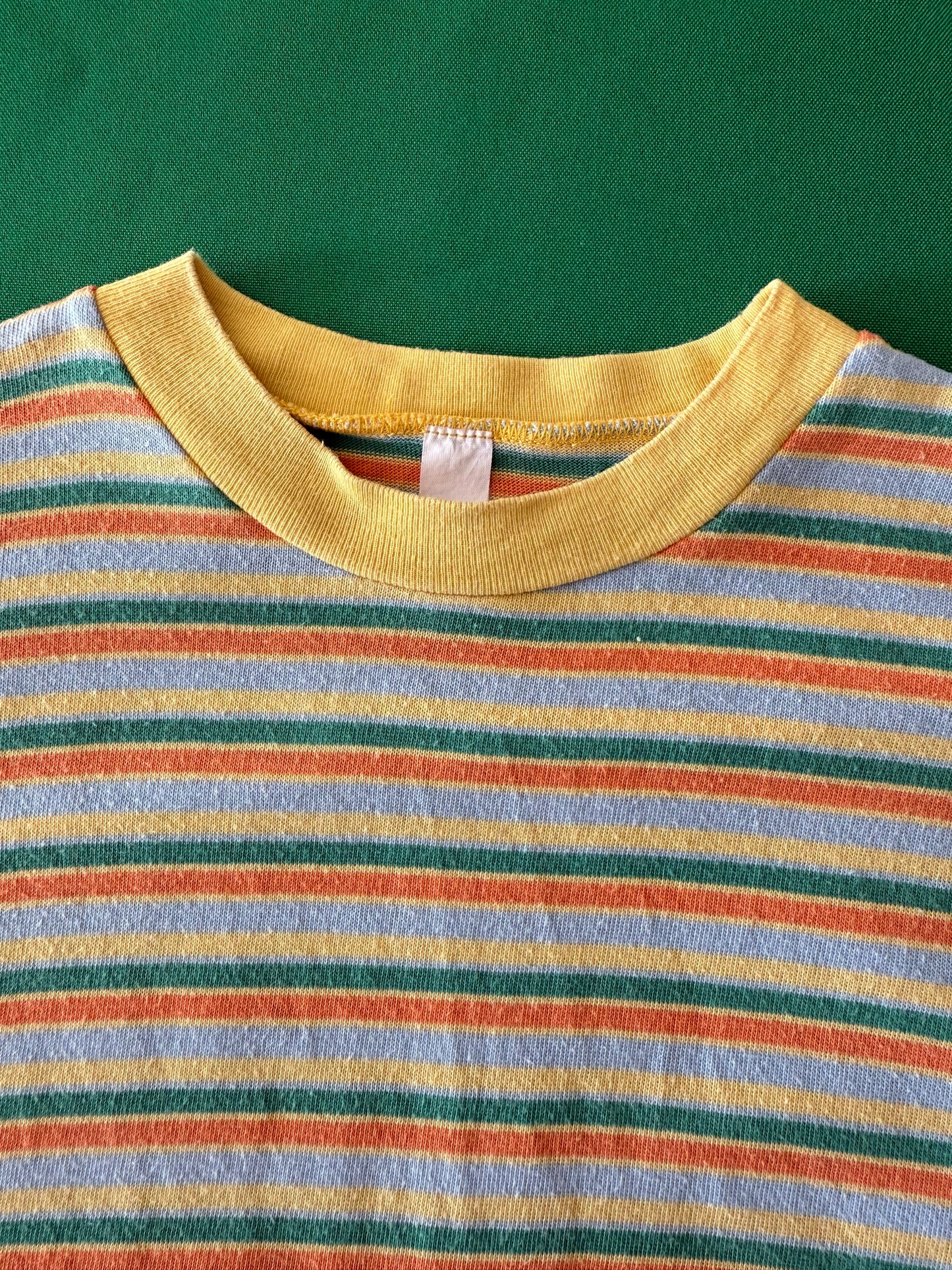 T-shirt vintage rayé T.4 ans