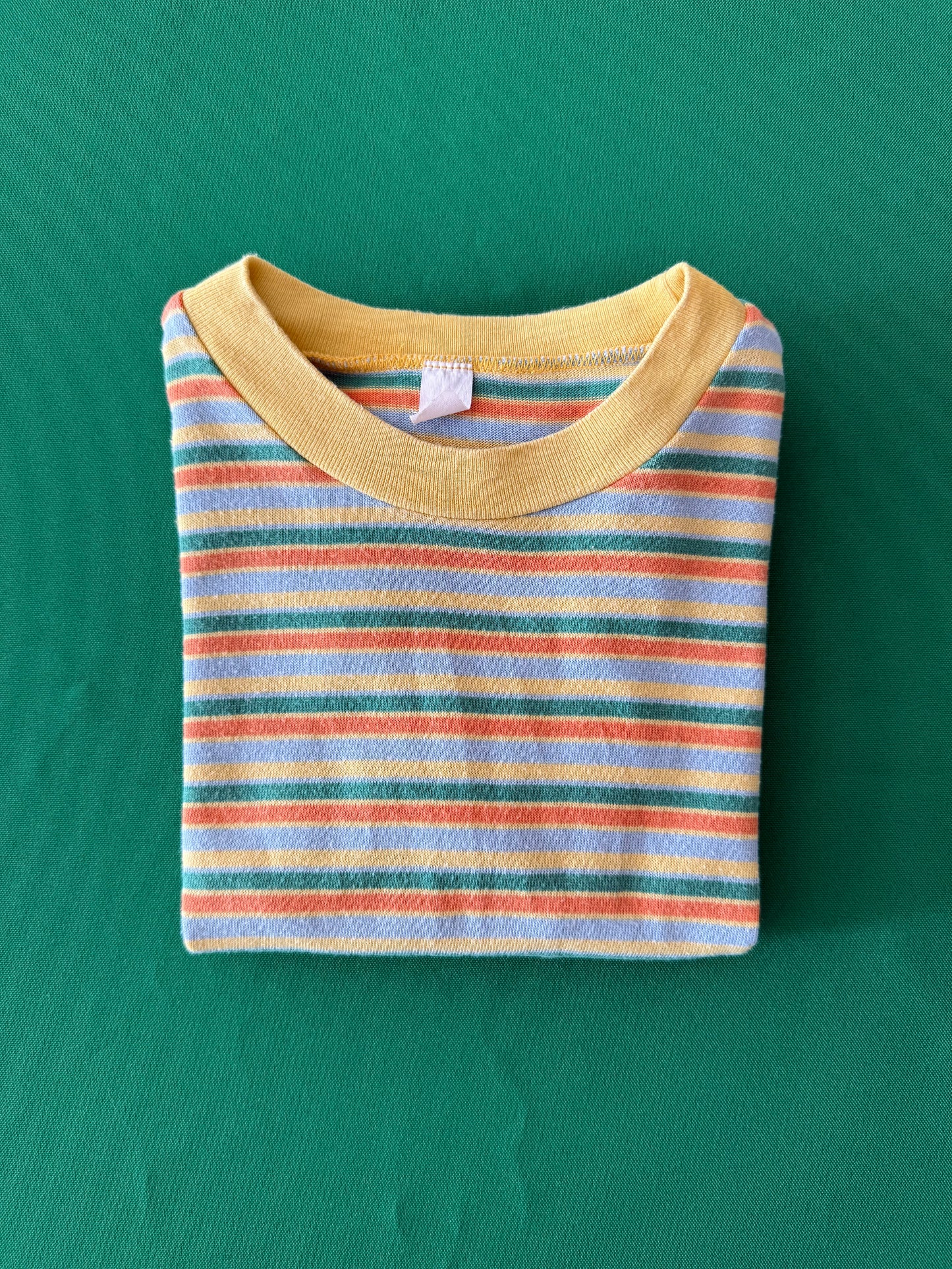 T-shirt vintage rayé T.4 ans