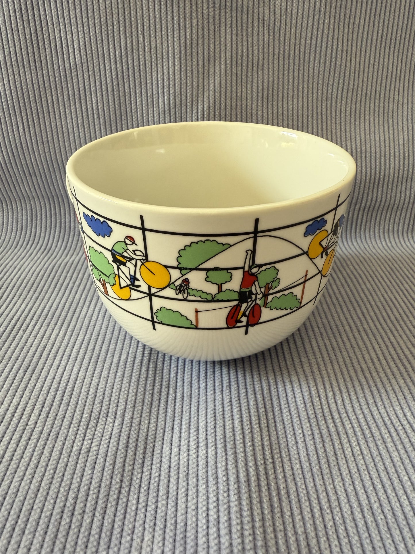 Grande tasse motifs cyclistes