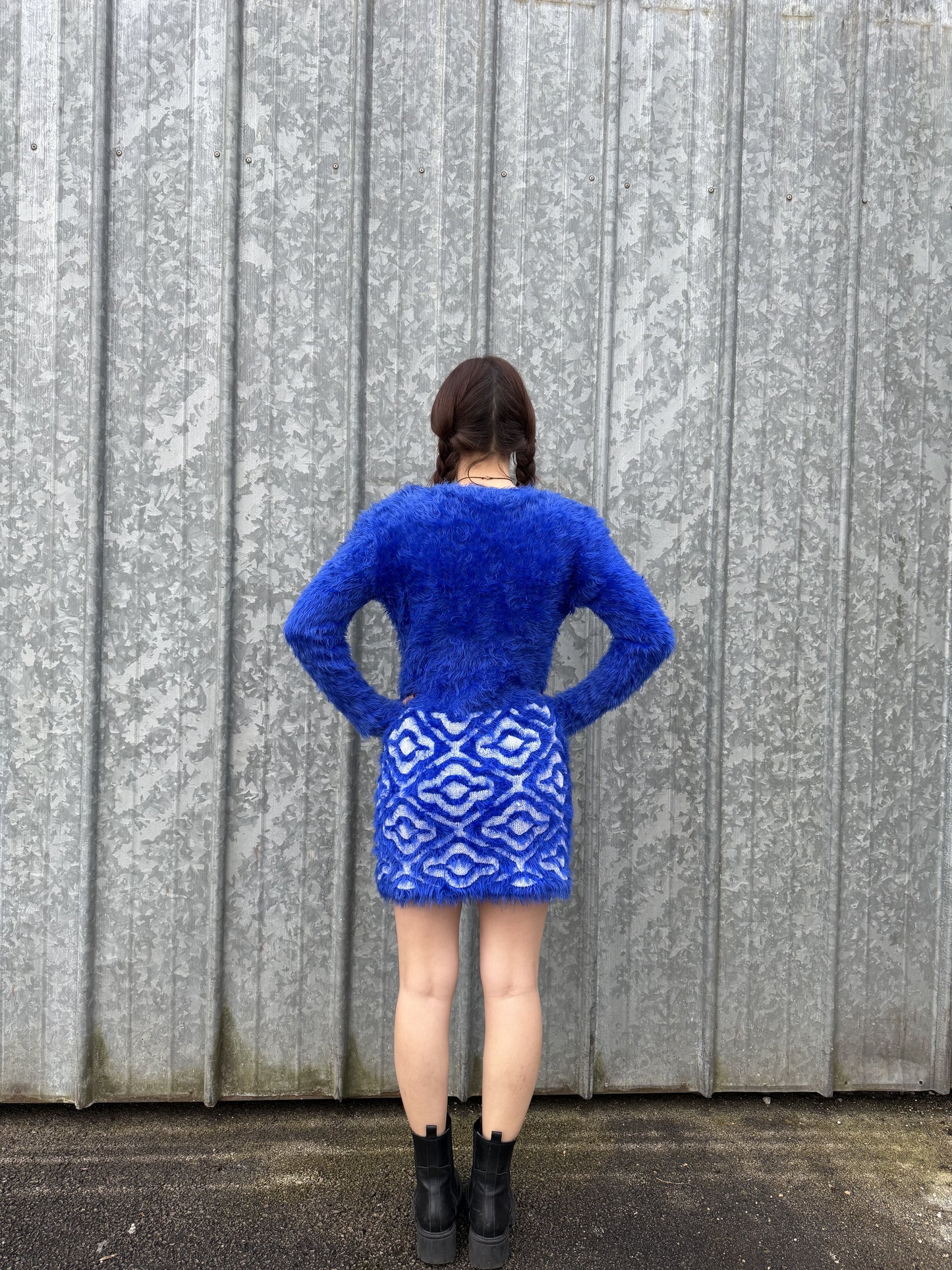 Robe bleue électrique à manches longues T.S à XL