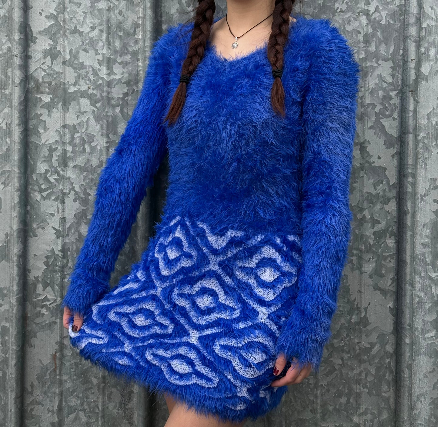 Robe bleue électrique à manches longues T.S à XL
