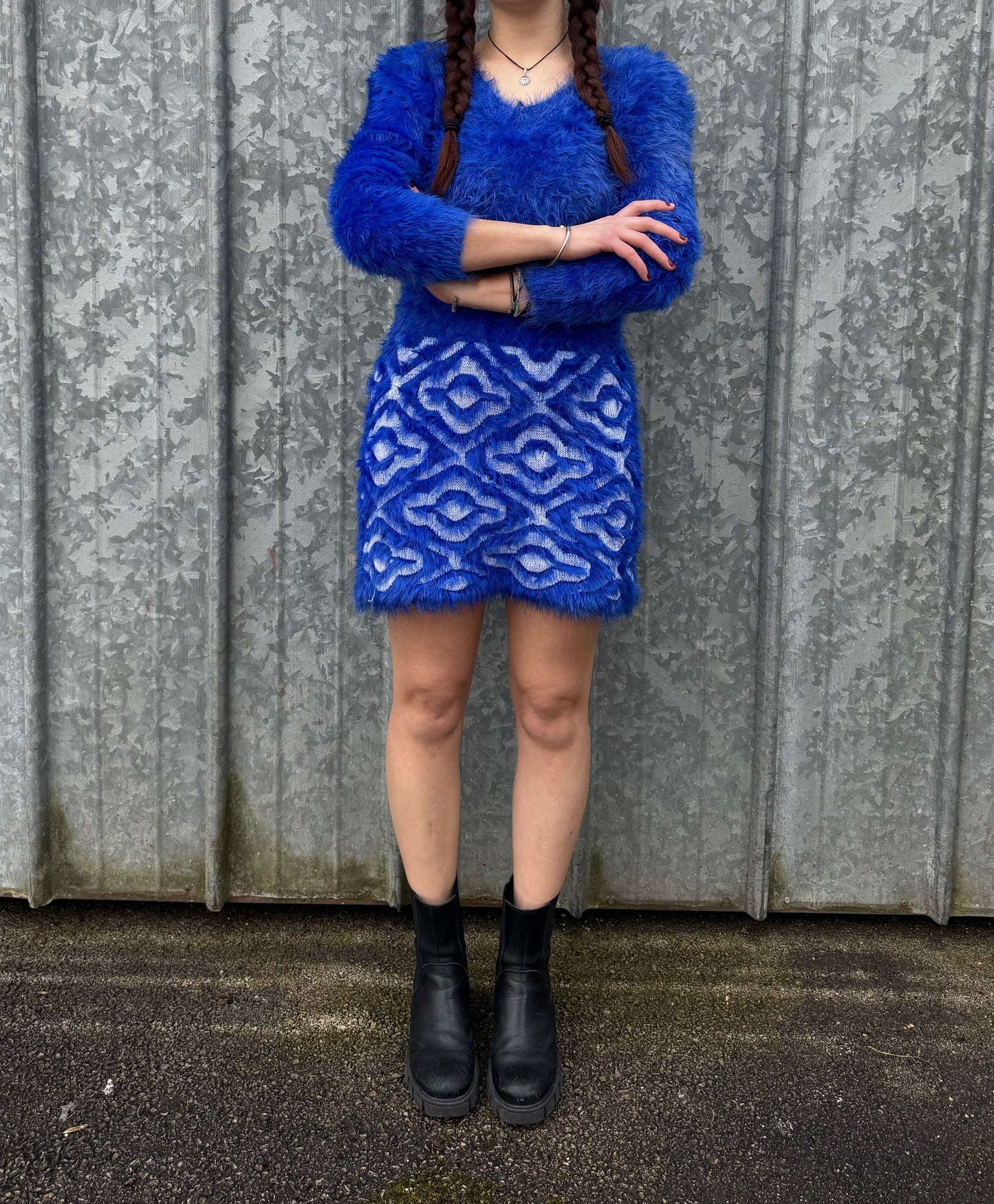 Robe bleue électrique à manches longues T.S à XL