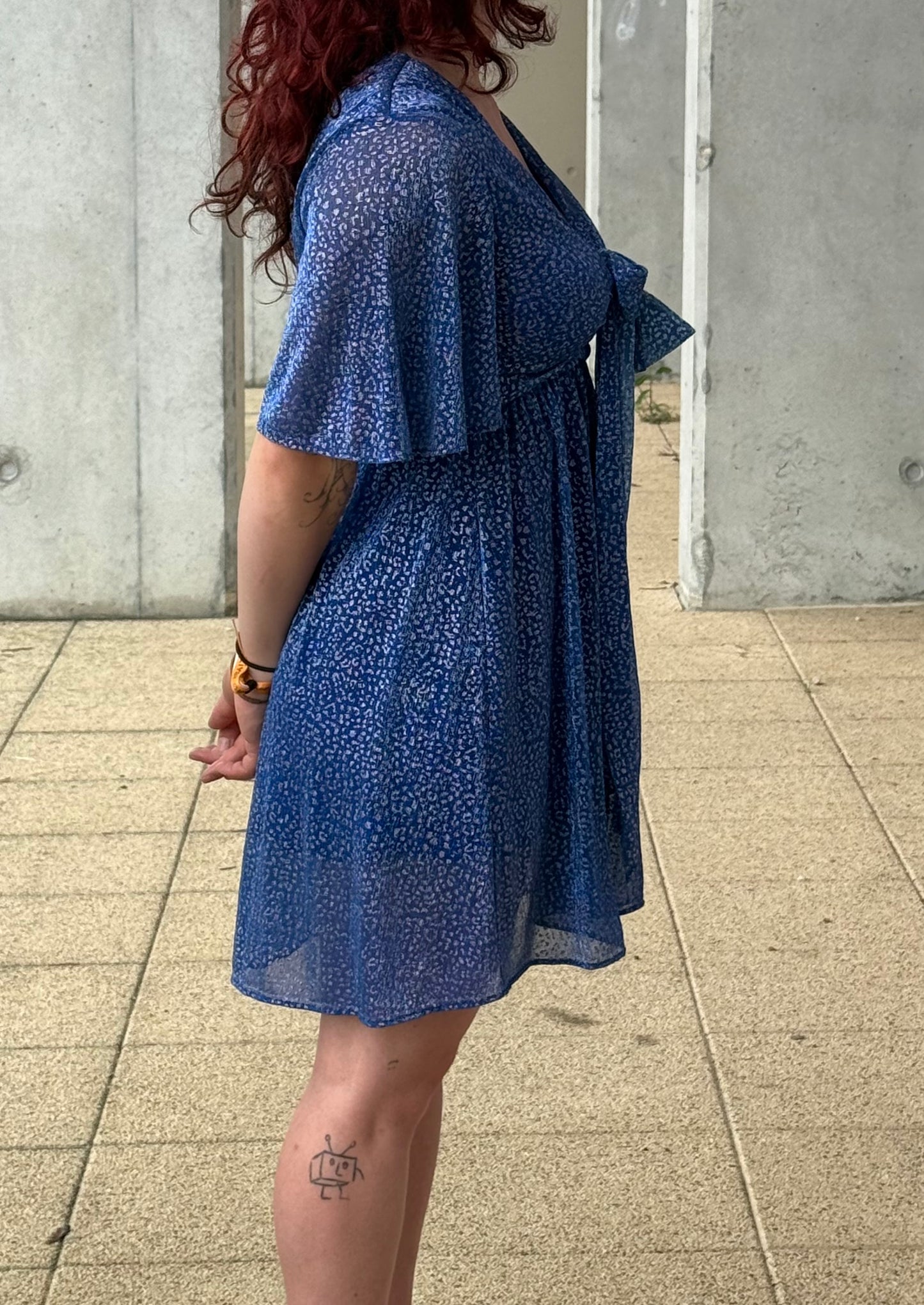 Robe EFFI motif léopard rose & bleu électrique Vintage Love T.M