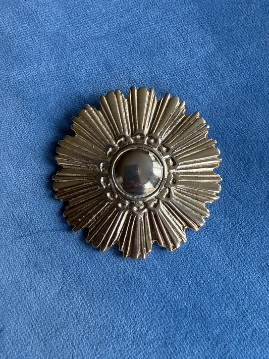 Broche ancienne en forme de soleil CCB