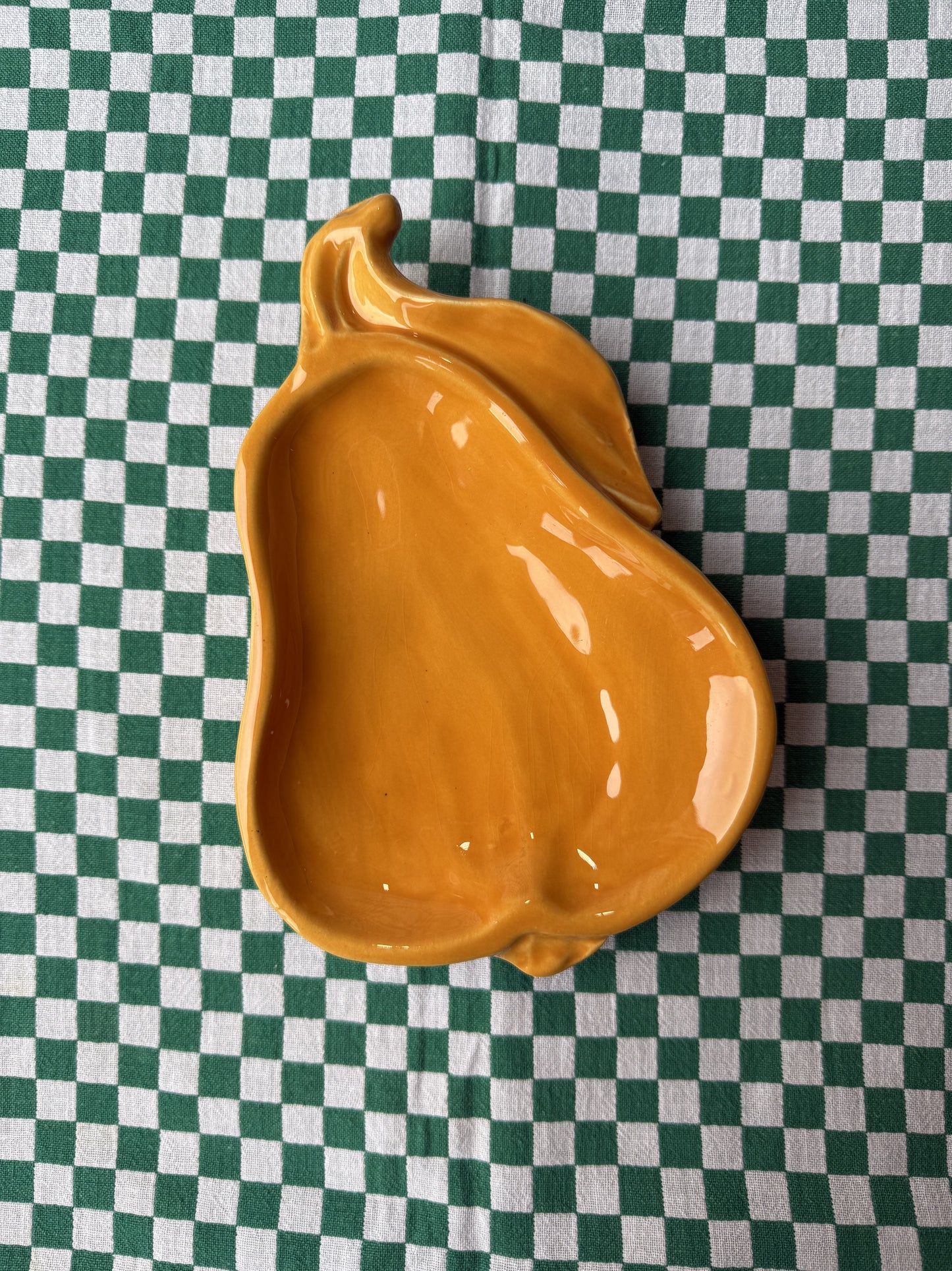 Coupelle / vide poche poire en céramique