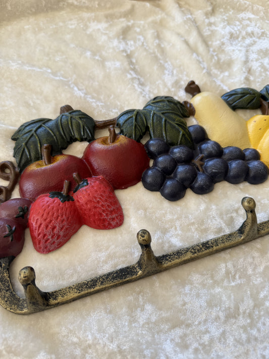 Porte-torchon fruits vintage en métal