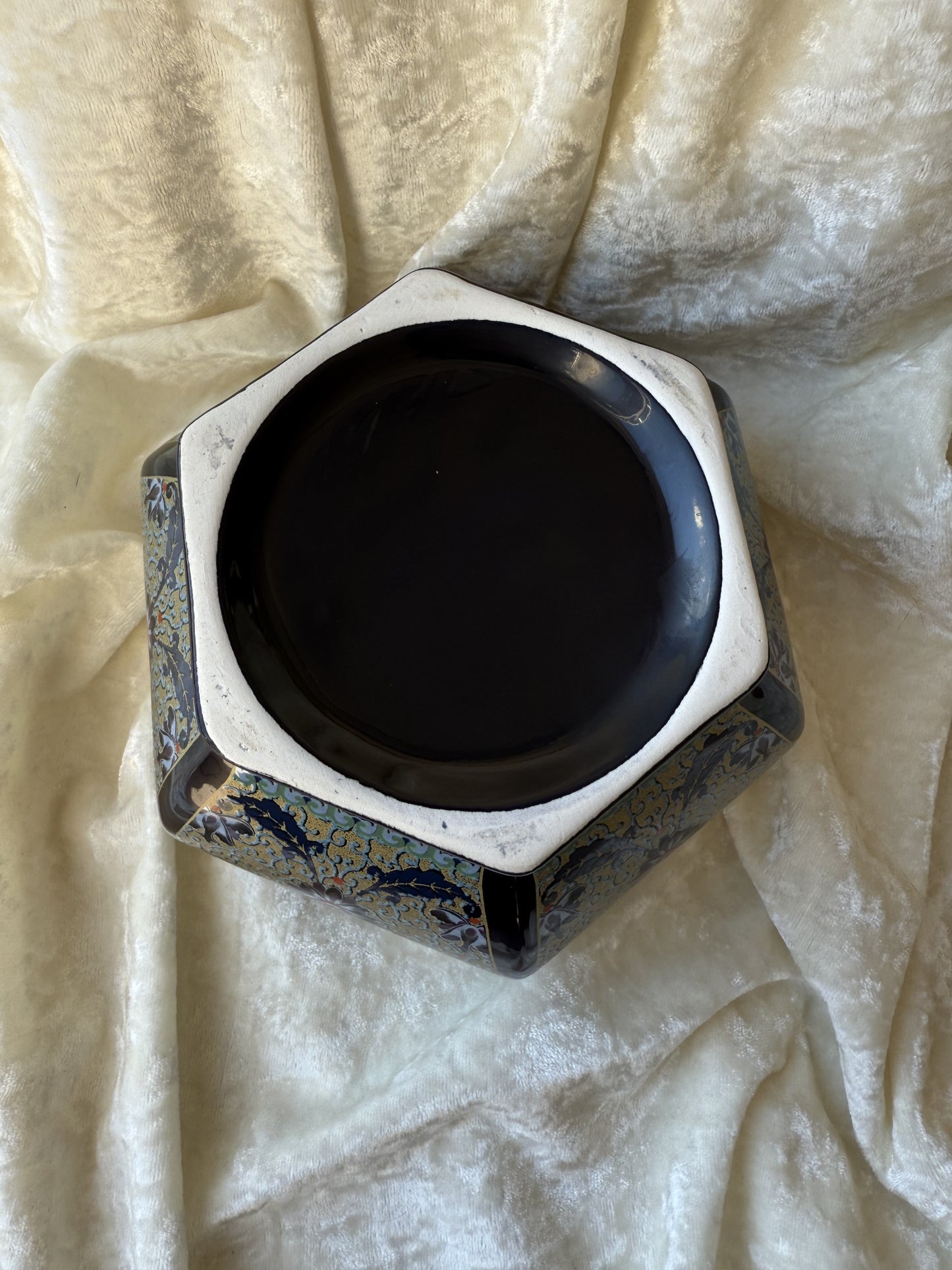 Pot de fleur japonais